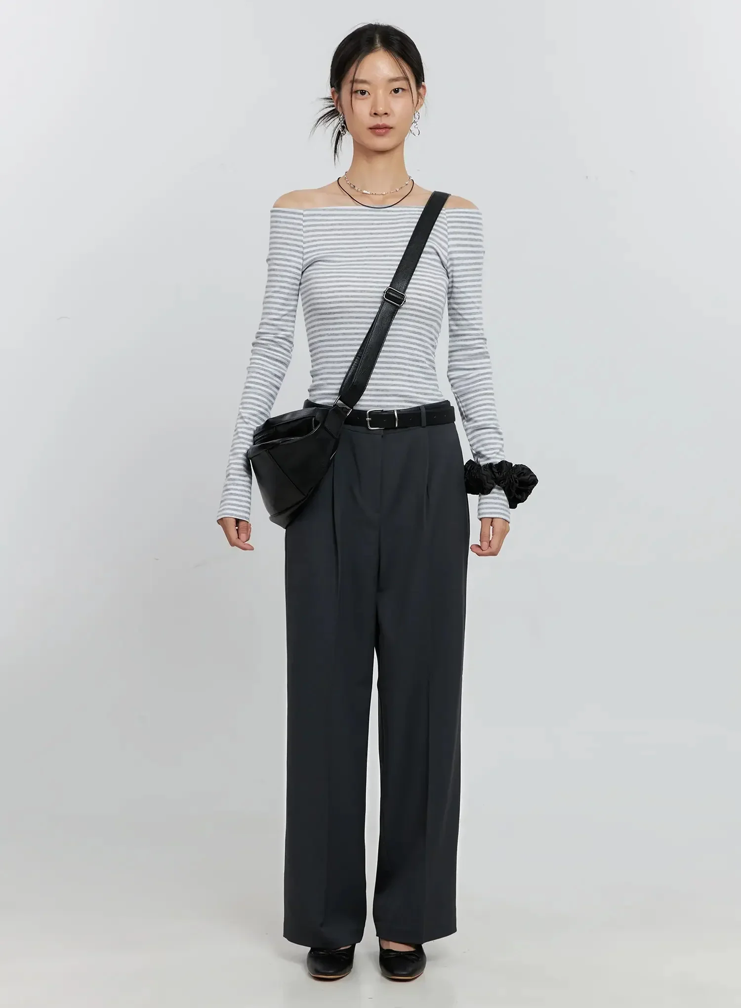 Classic Wide-Leg Trousers IS516 - Image 15