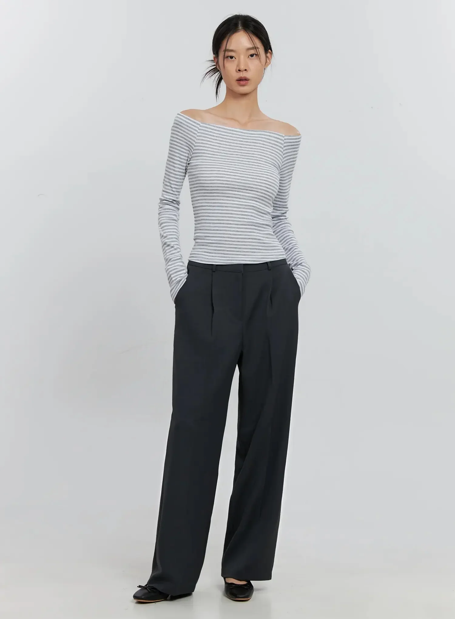 Classic Wide-Leg Trousers IS516 - Image 3