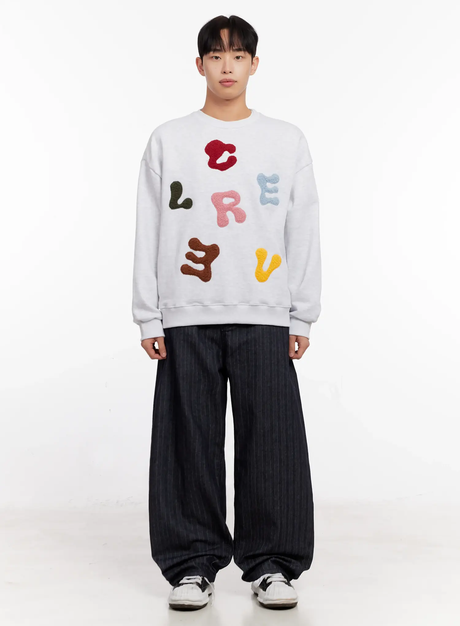 Colorful Patched Graphic Sweatshirt IO523 - Image 3
