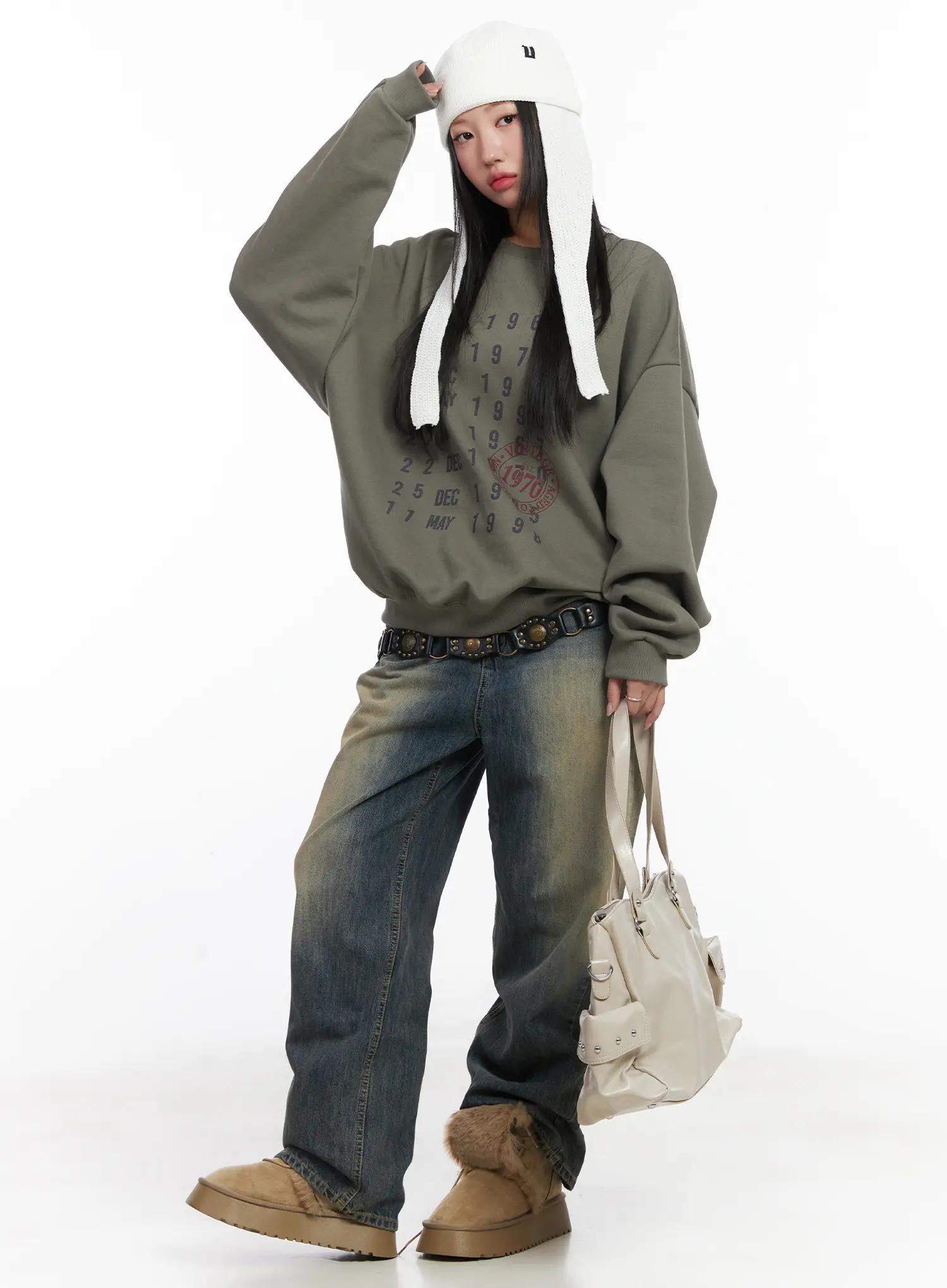 Comfy Graphic Oversized Sweatshirt CD530 - Image 7
