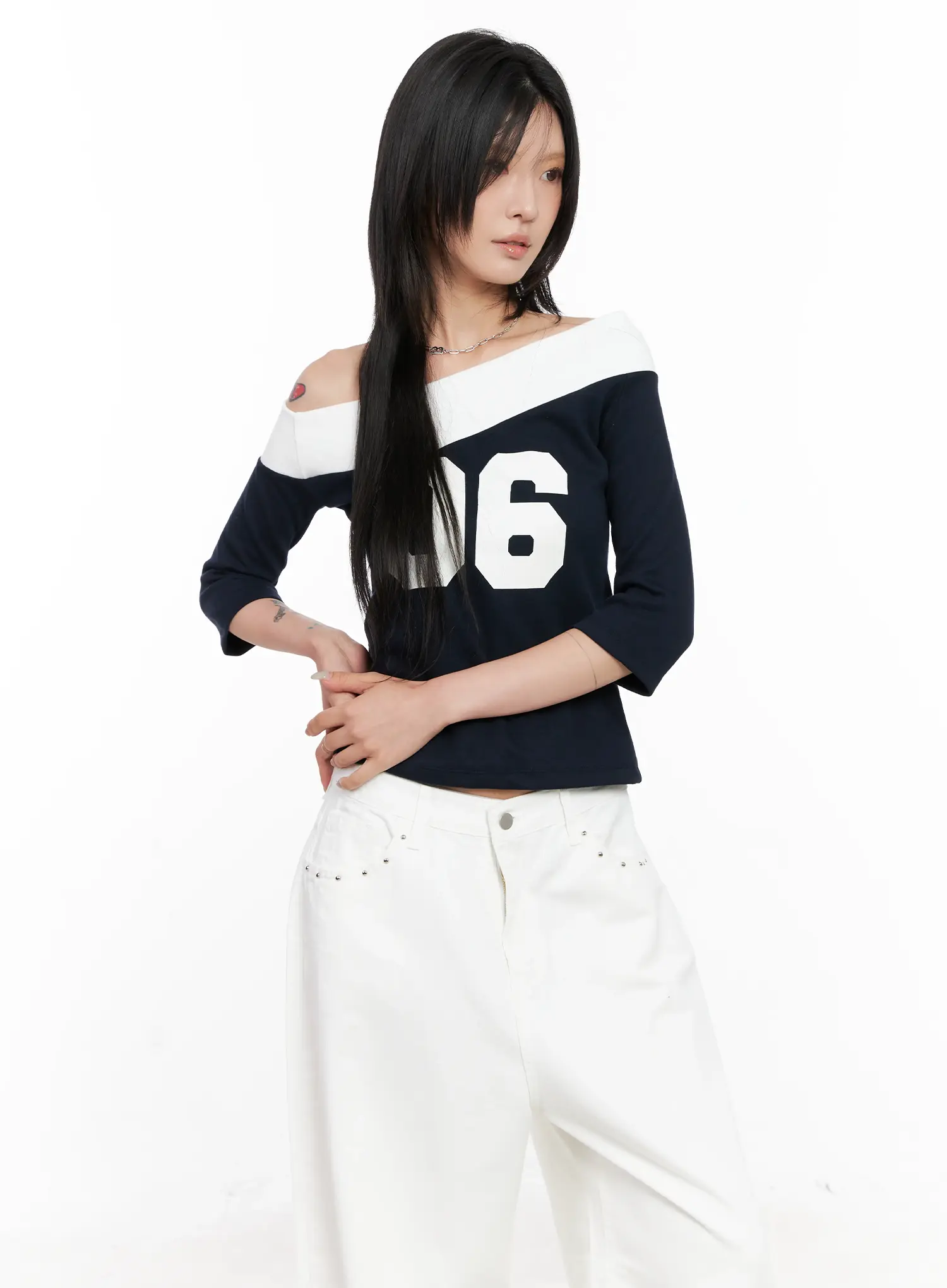 Contrast Number Off-Shoulder Tee CL525 - Image 12