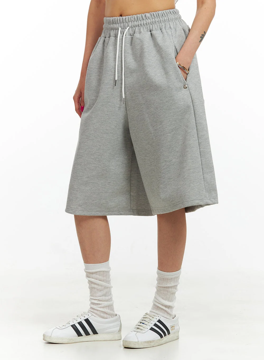 Cotton Cargo Sweat Shorts IU419 - Image 2