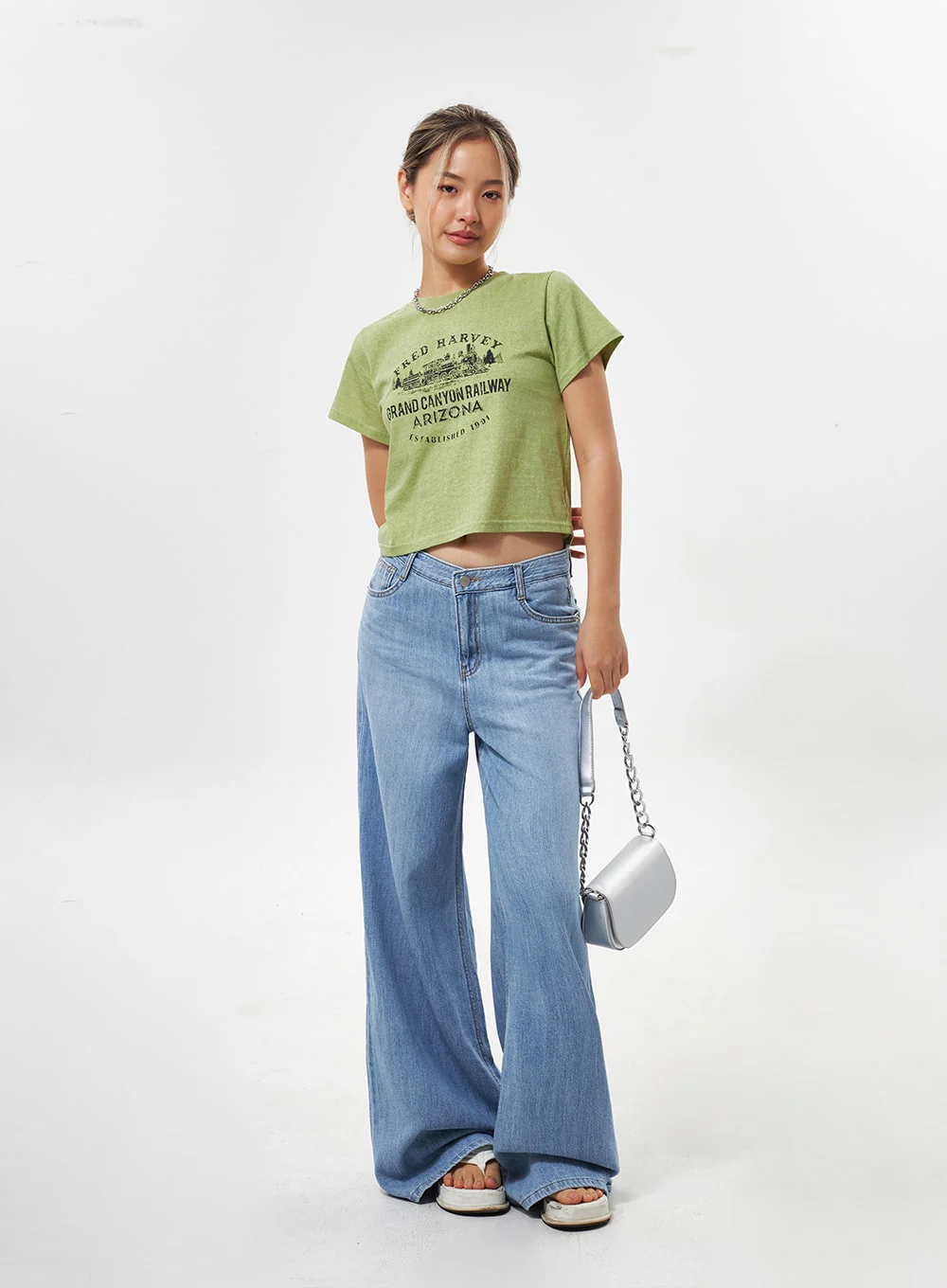 Cotton Graphic Cropped Tee CY331 - Image 3