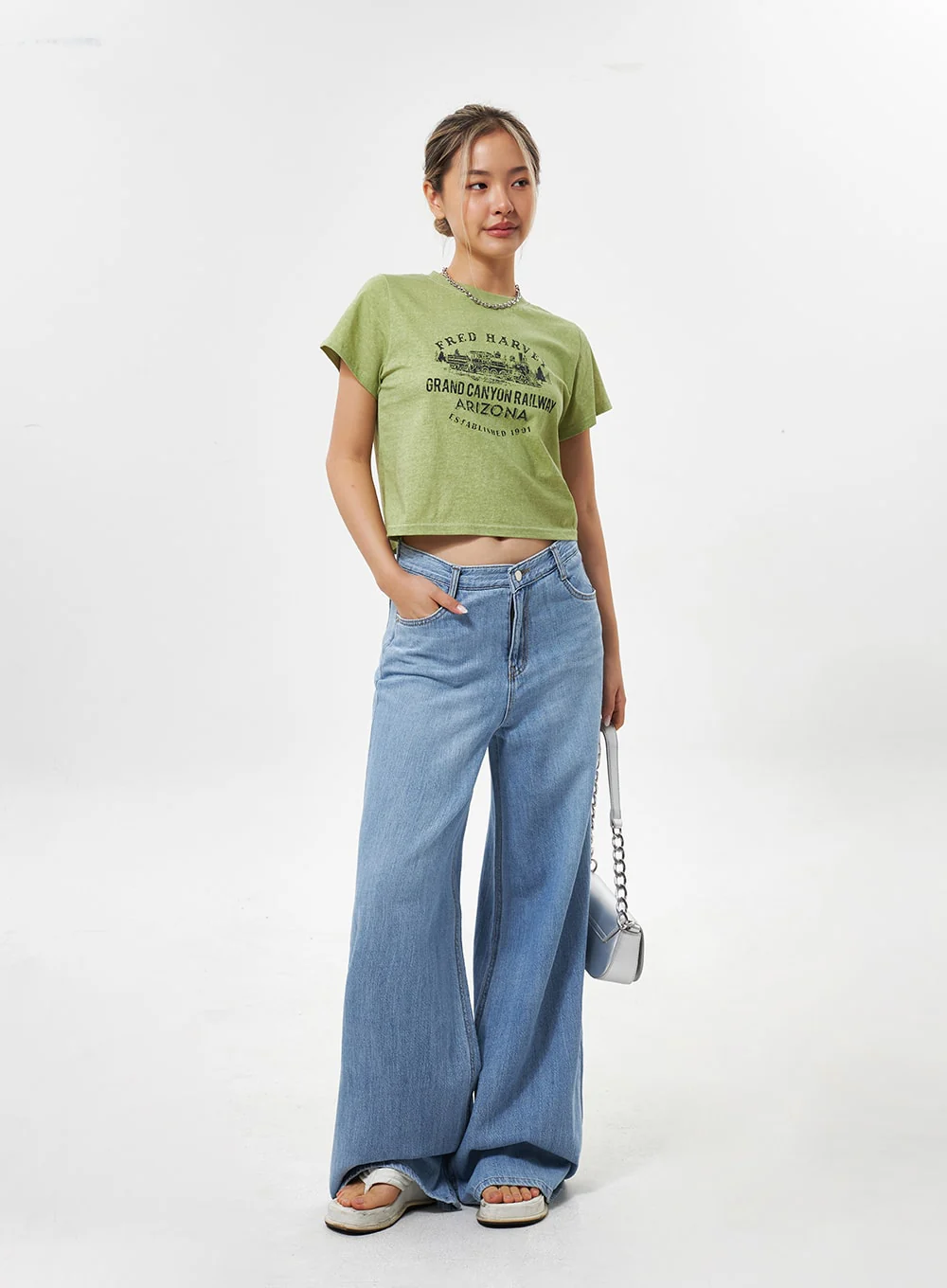 Cotton Graphic Cropped Tee CY331 - Image 4