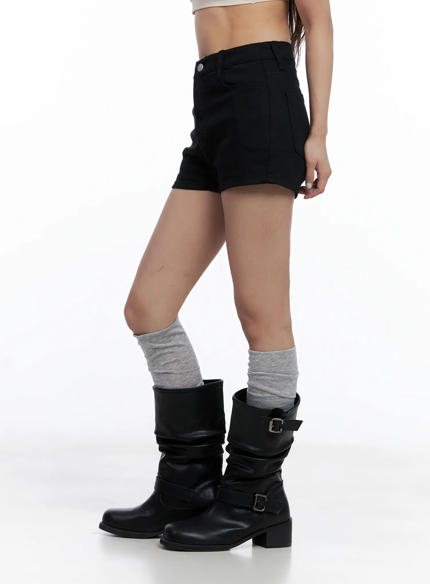 Cotton High-Waist Shorts CL510 - Image 4