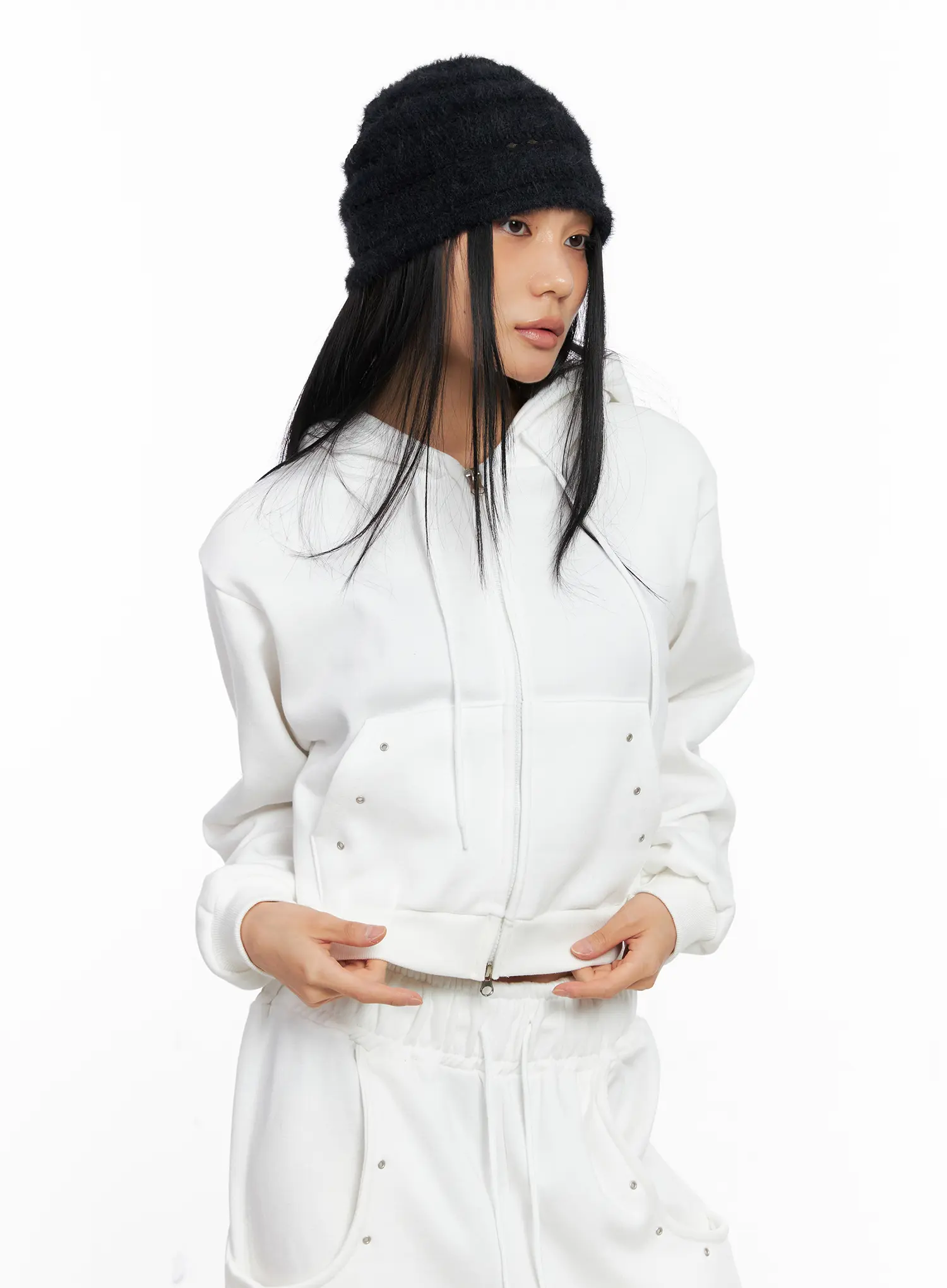 Cozy Cropped Hoodie CO529 - Image 4
