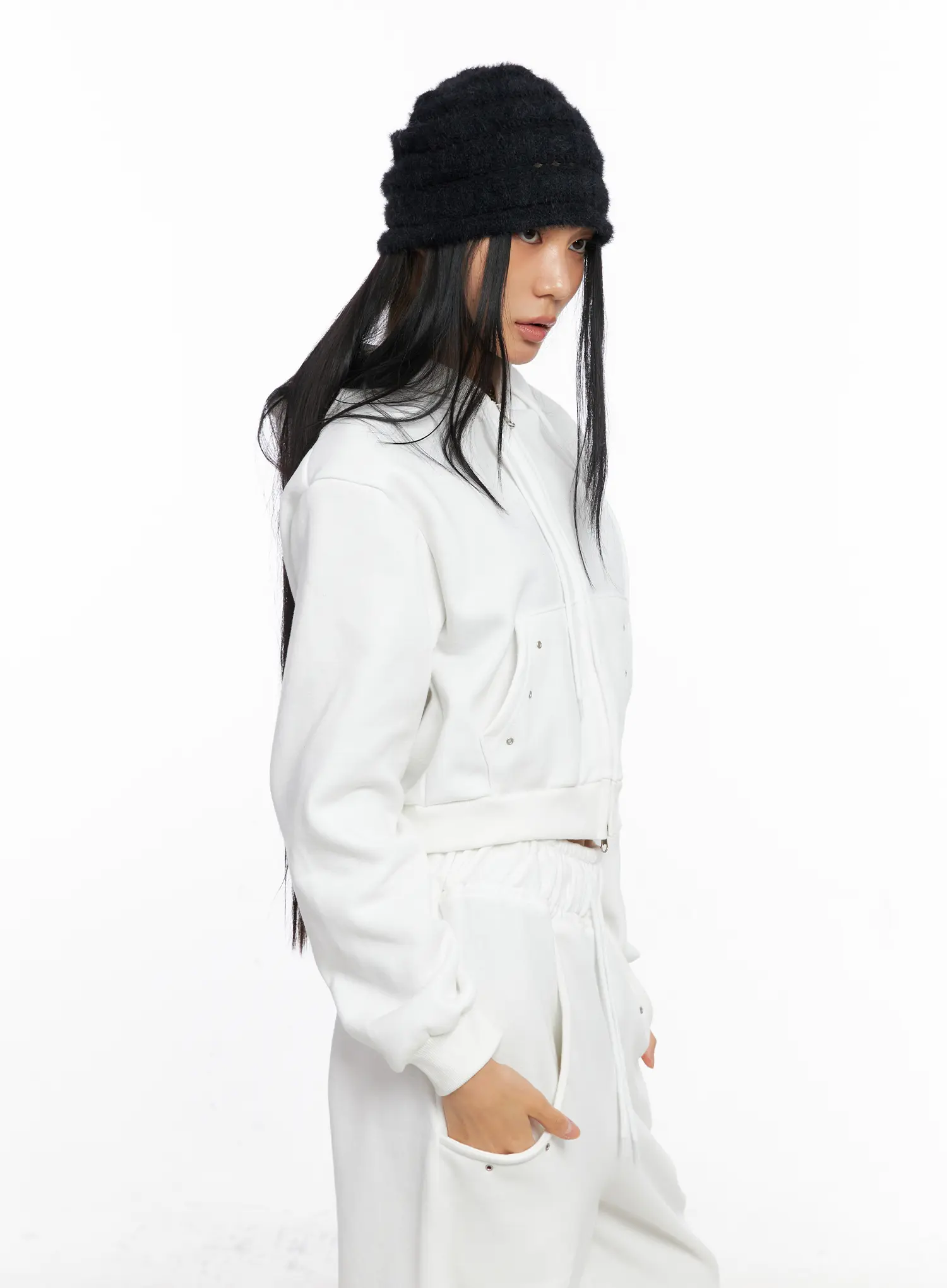 Cozy Cropped Hoodie CO529 - Image 6