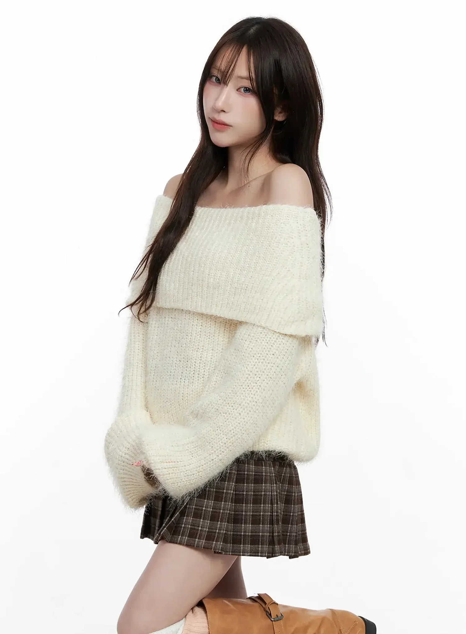 Cozy Off-Shoulder Knit Sweater IN514 - Image 7