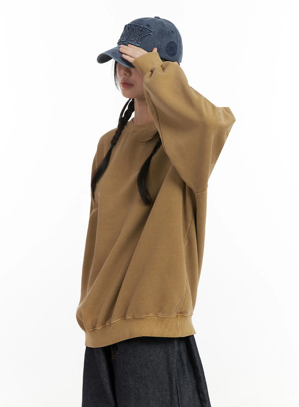 Cozy Oversized Crewneck IN427 - Image 7