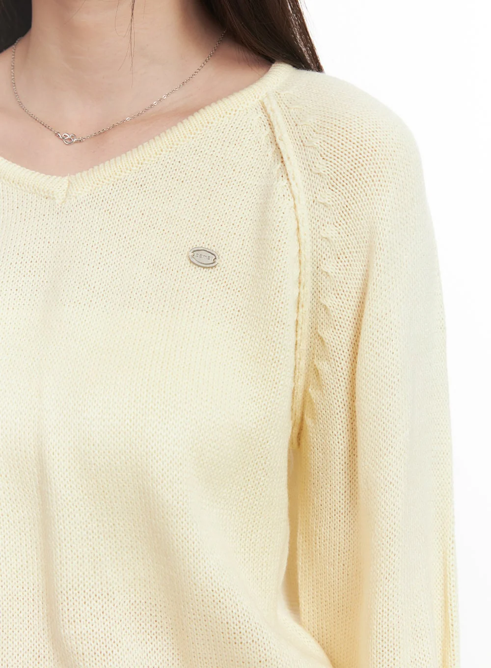 Cozy V-Neck Sweater CA502 - Image 5