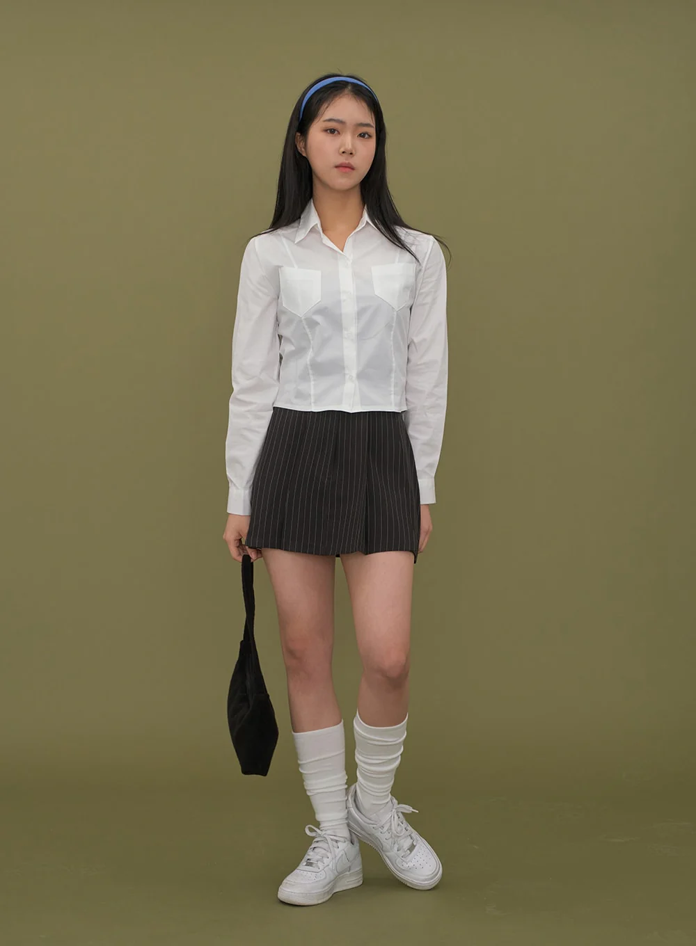 Cropped Shirt with Pockets C2601 - Image 8