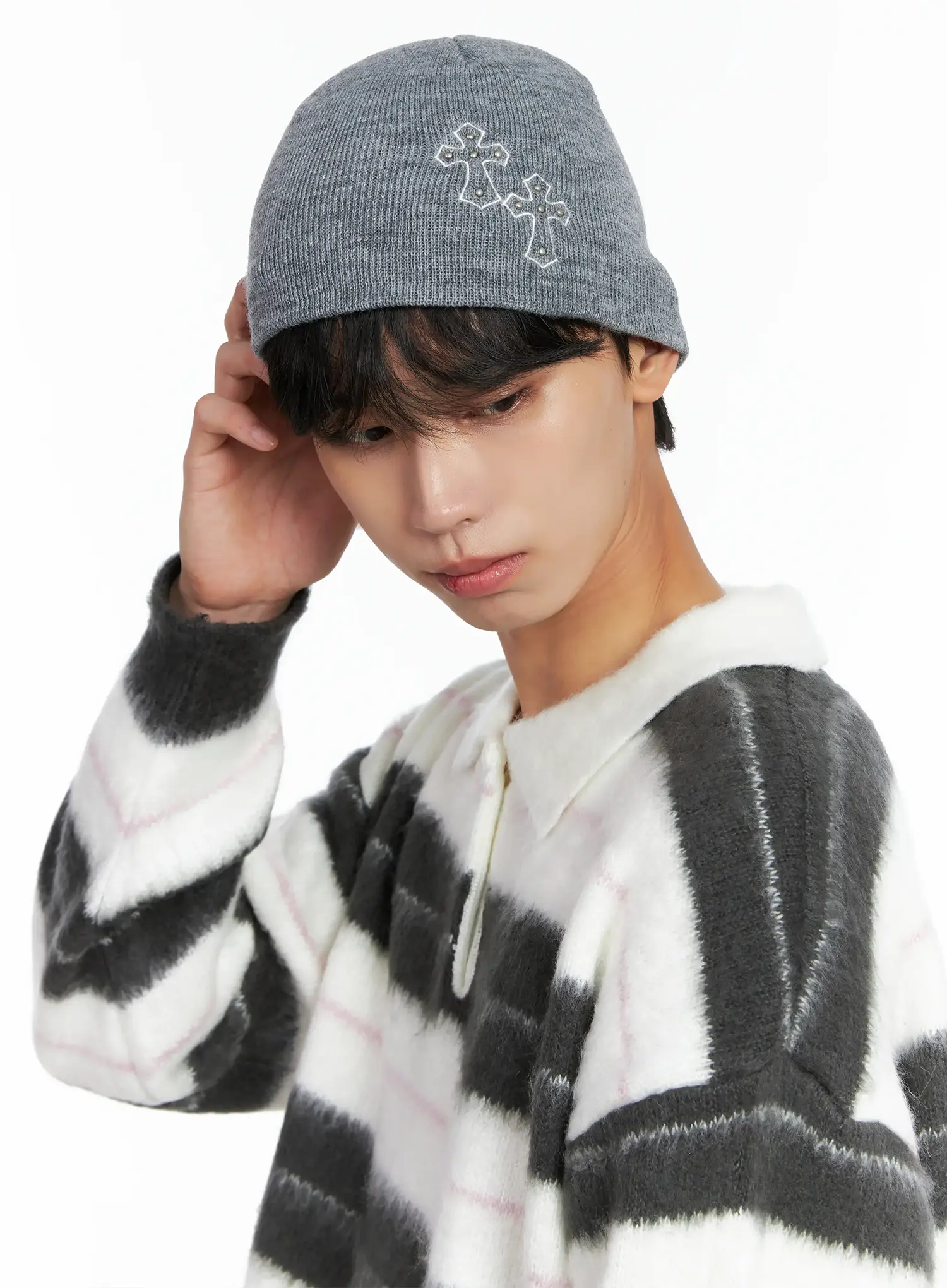 Cross Embroidered Beanie IS519 - Image 2