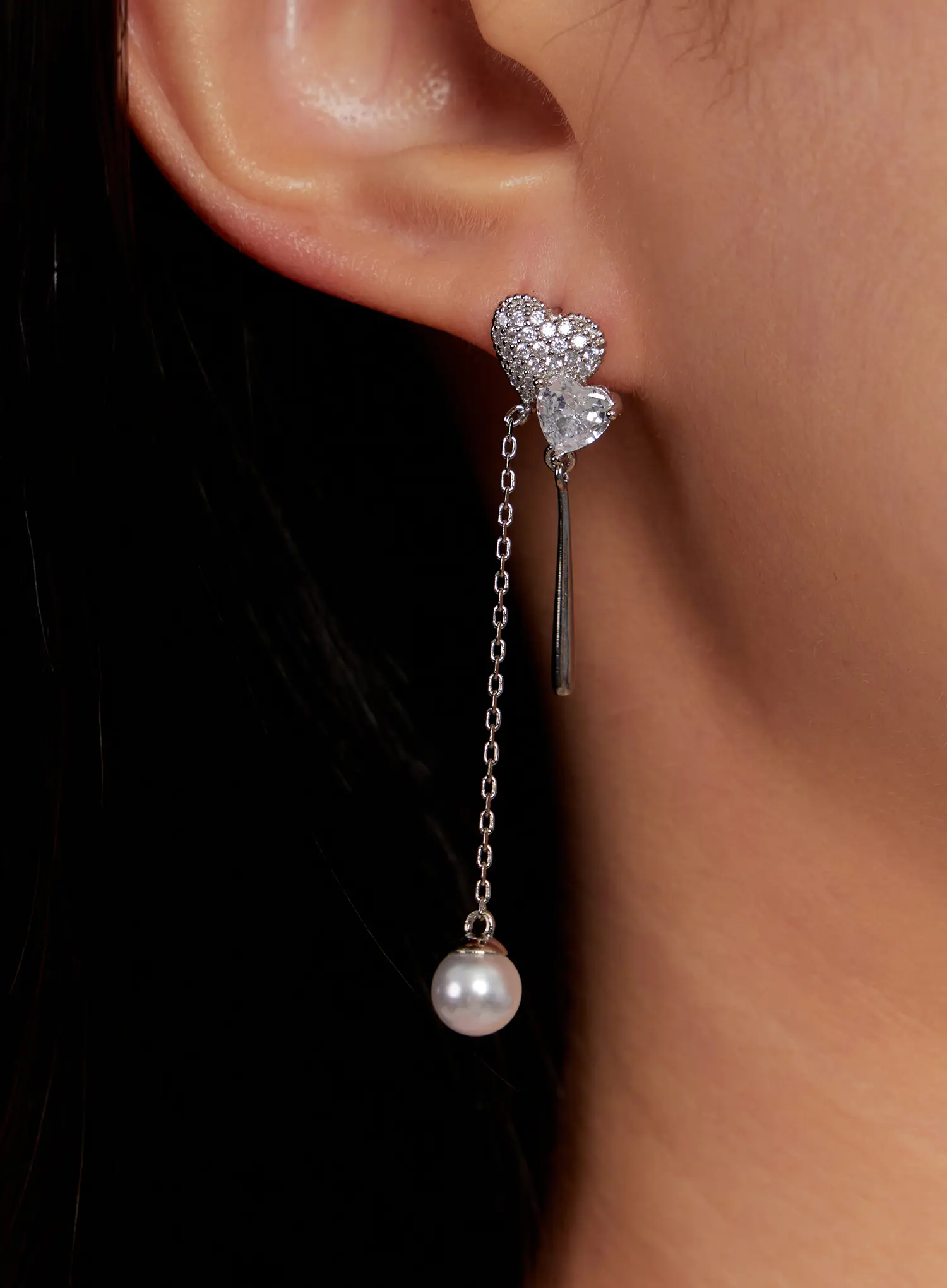 Crystal Heart Drop Chain Earrings IO527 - Image 4