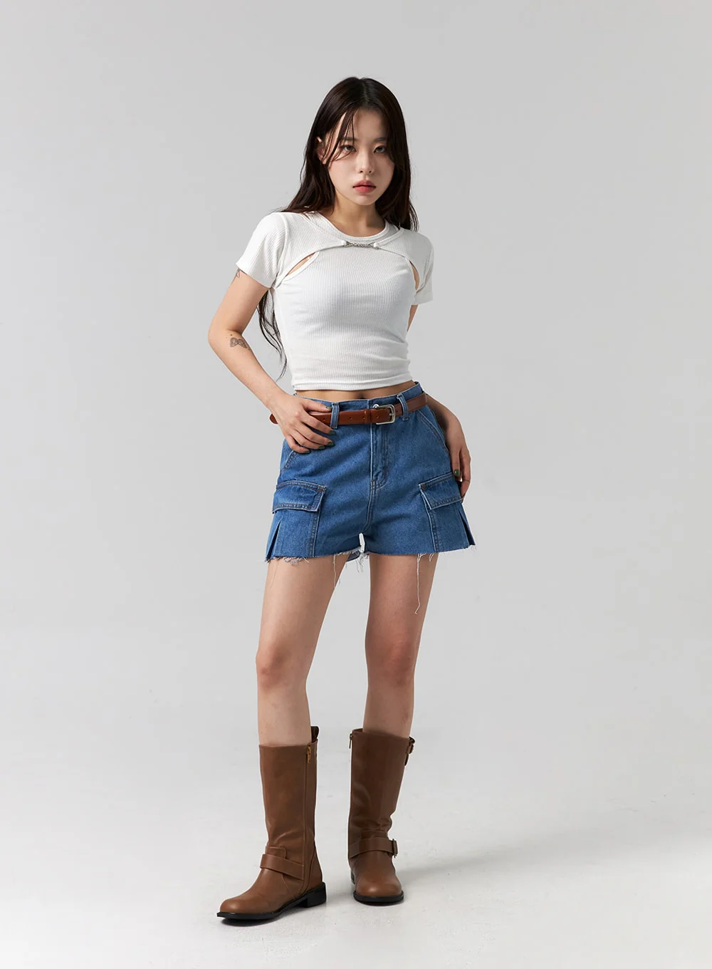 Cut Out Denim Shorts CG316 - Image 10