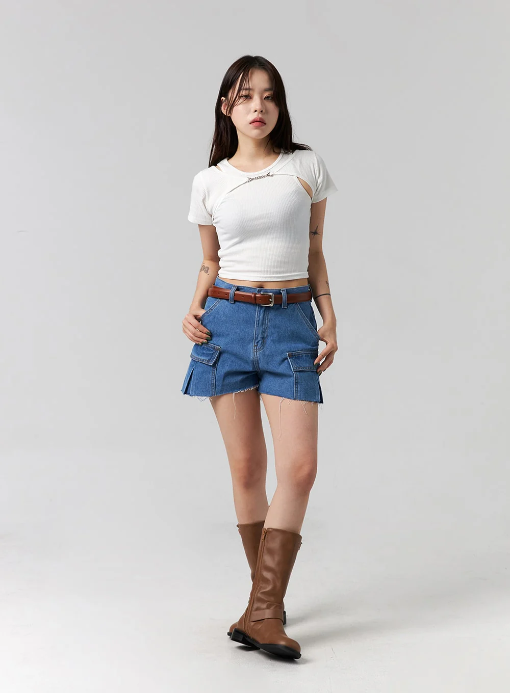Cut Out Denim Shorts CG316 - Image 3