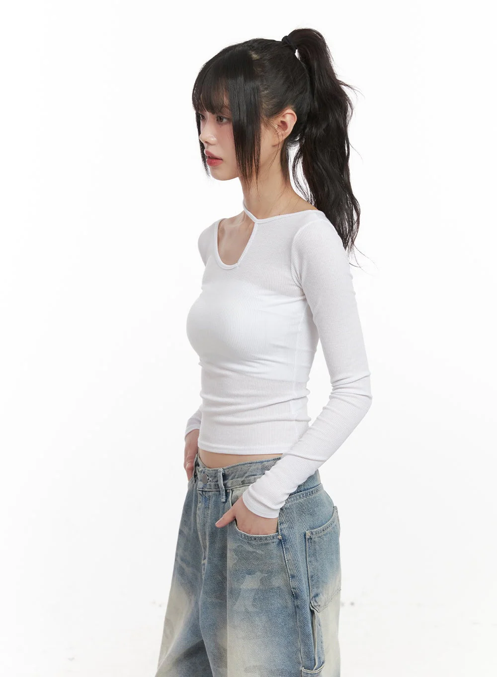 Cut-Out Slim-Fit Long Sleeve Top CJ528 - Image 4