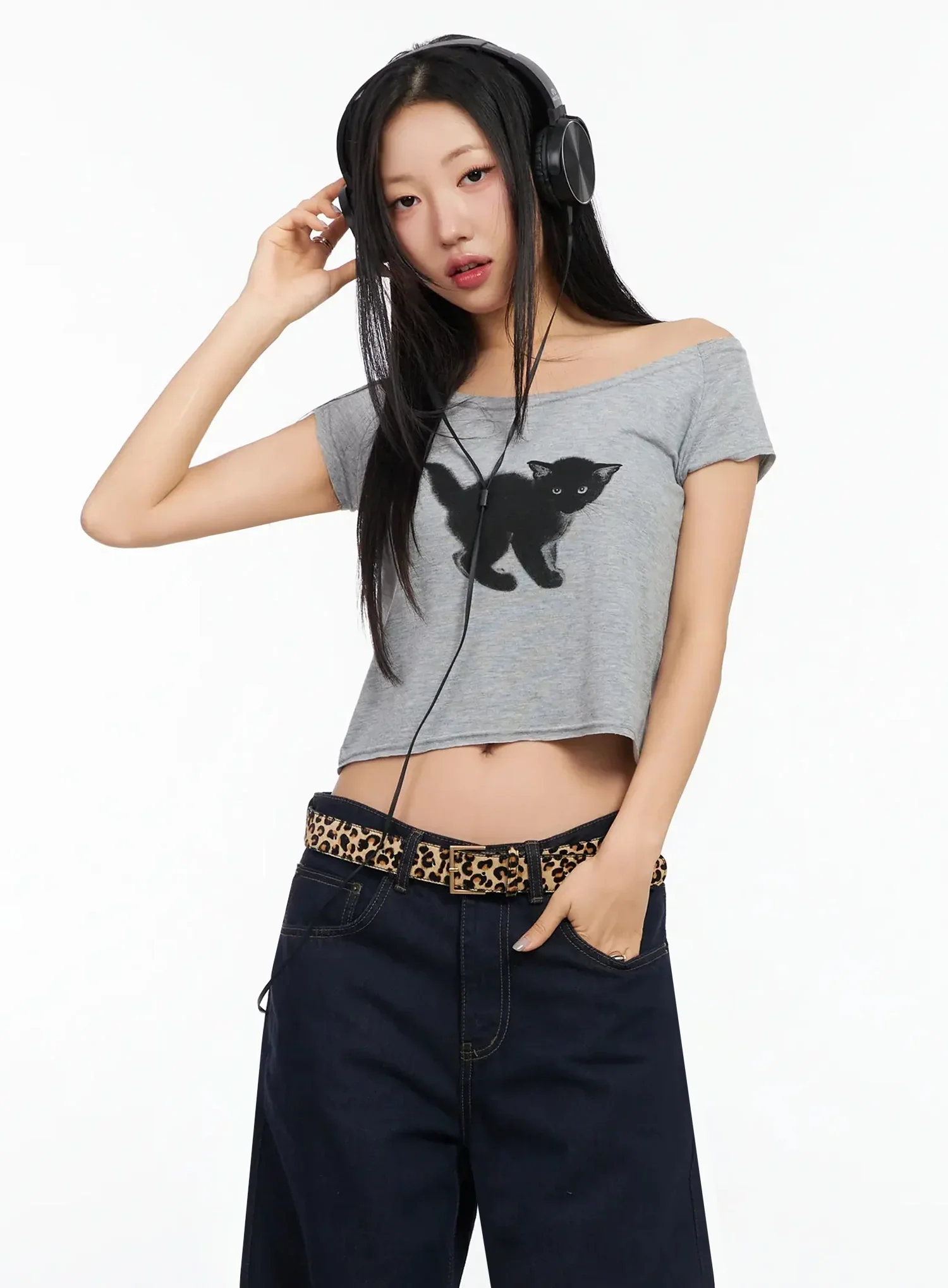 Cute Graphic Boat Neck T-Shirt CA513