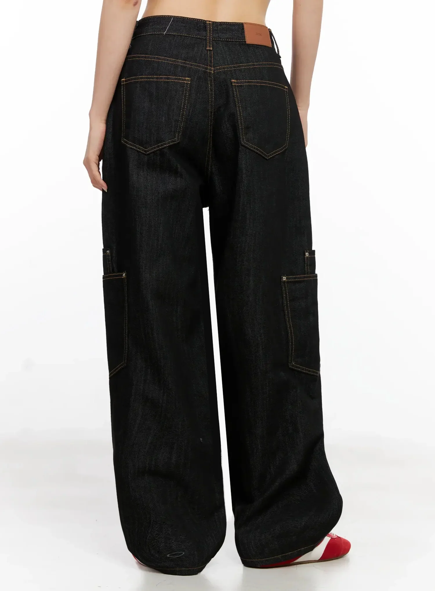 Dahee Wide-Leg Cargo Jeans IG508 - Image 13
