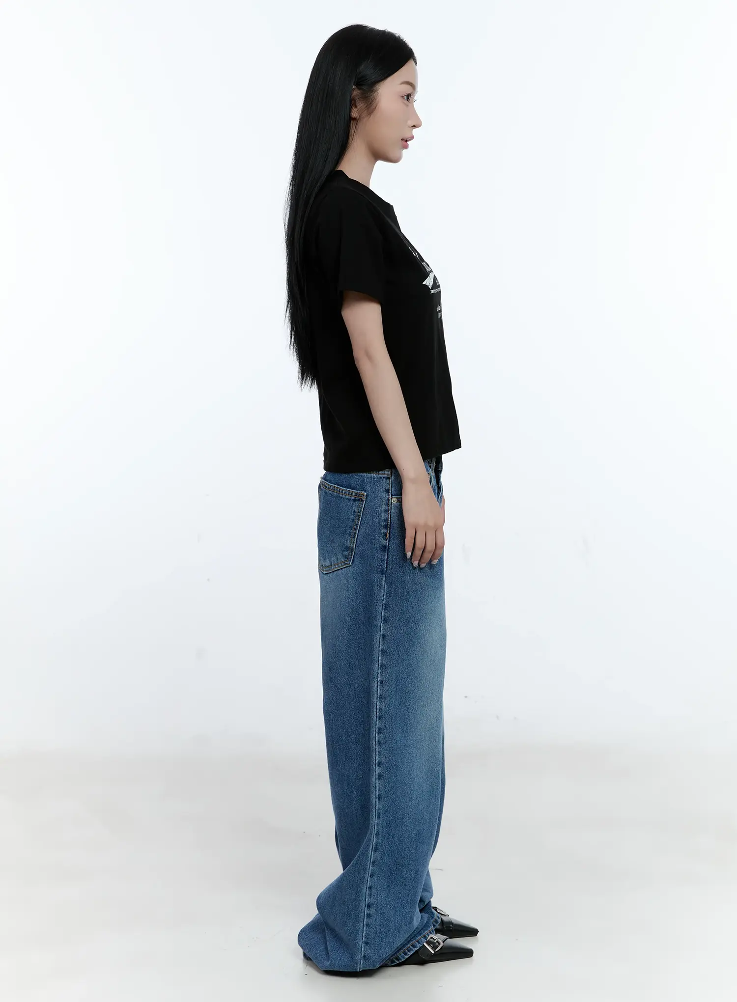 Dahye Washed Relaxed-Fit Denim Jeans CL530 - Image 4