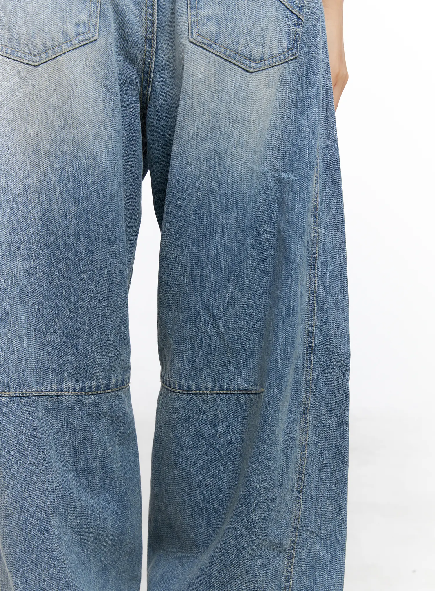 Dakota Relaxed Fit Vintage Wash Jeans CS511 - Image 11