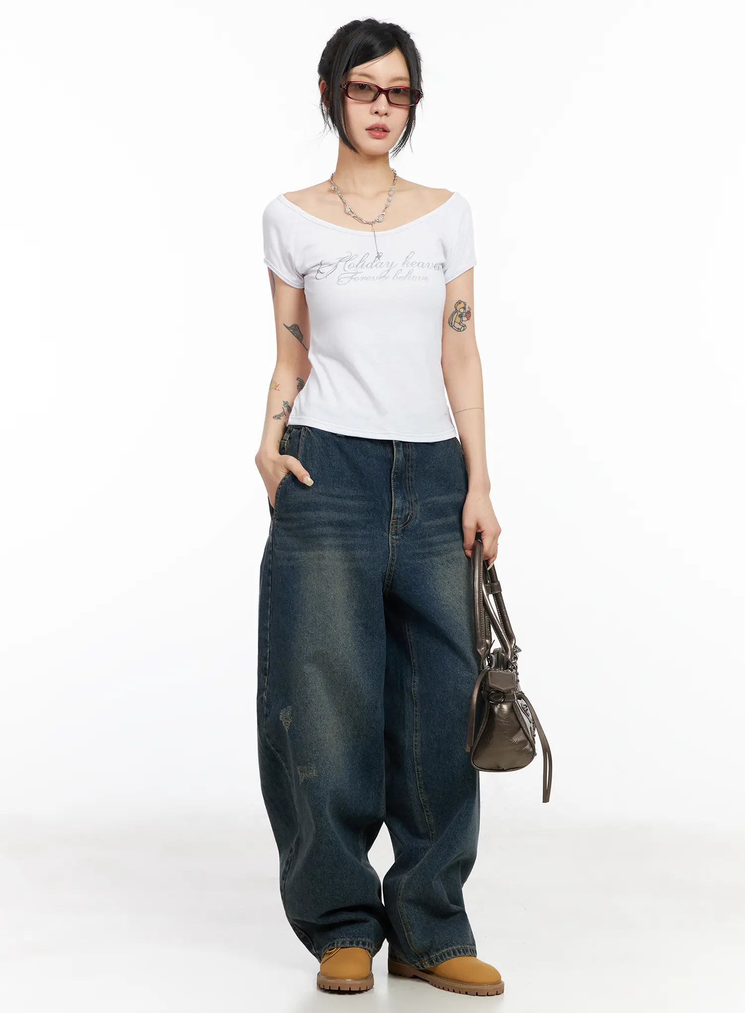 Deep U-Neck Graphic Tee CM516 - Image 3