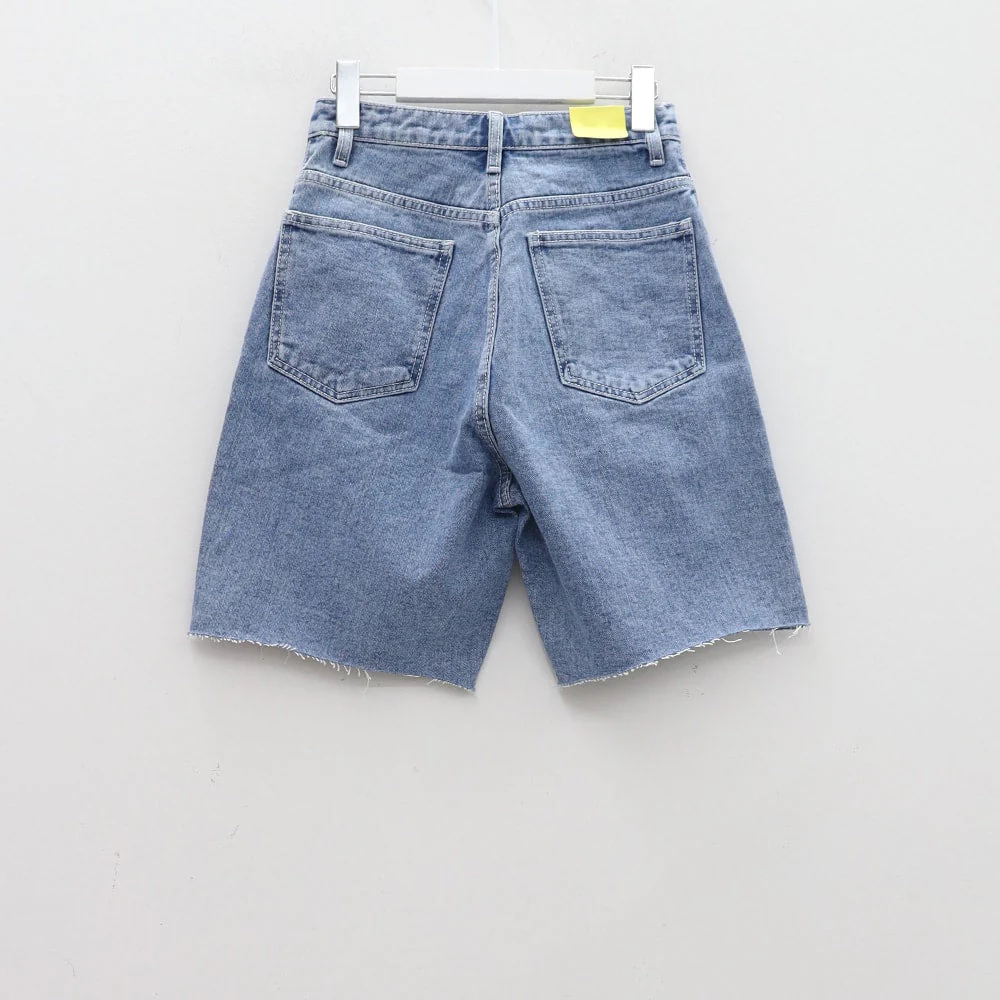 Denim Bermuda Shorts CM18 - Image 19