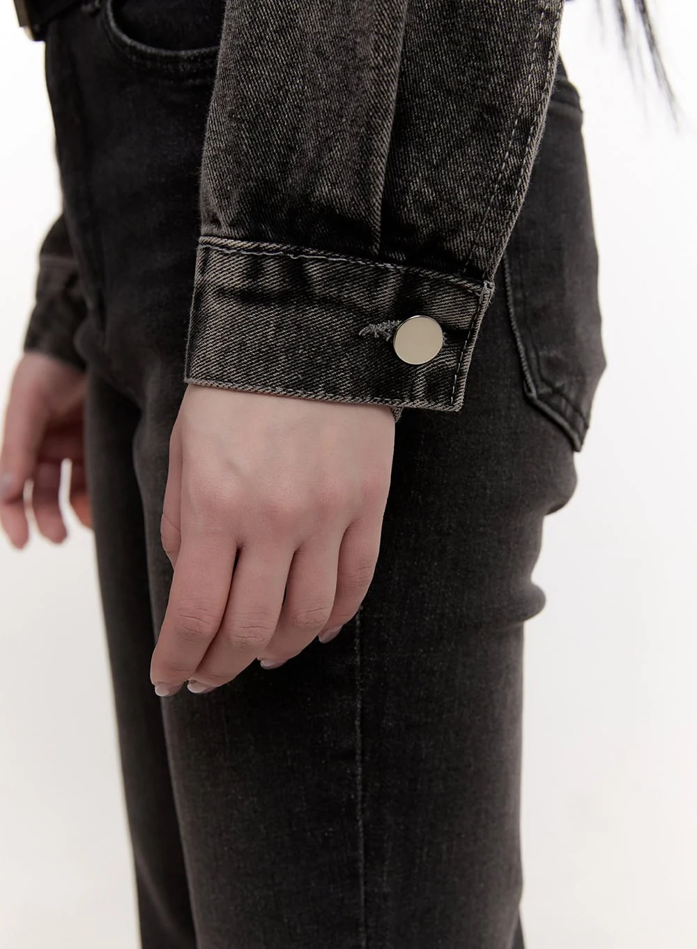 Destroyed Denim Crop Jacket CJ529 - Image 10