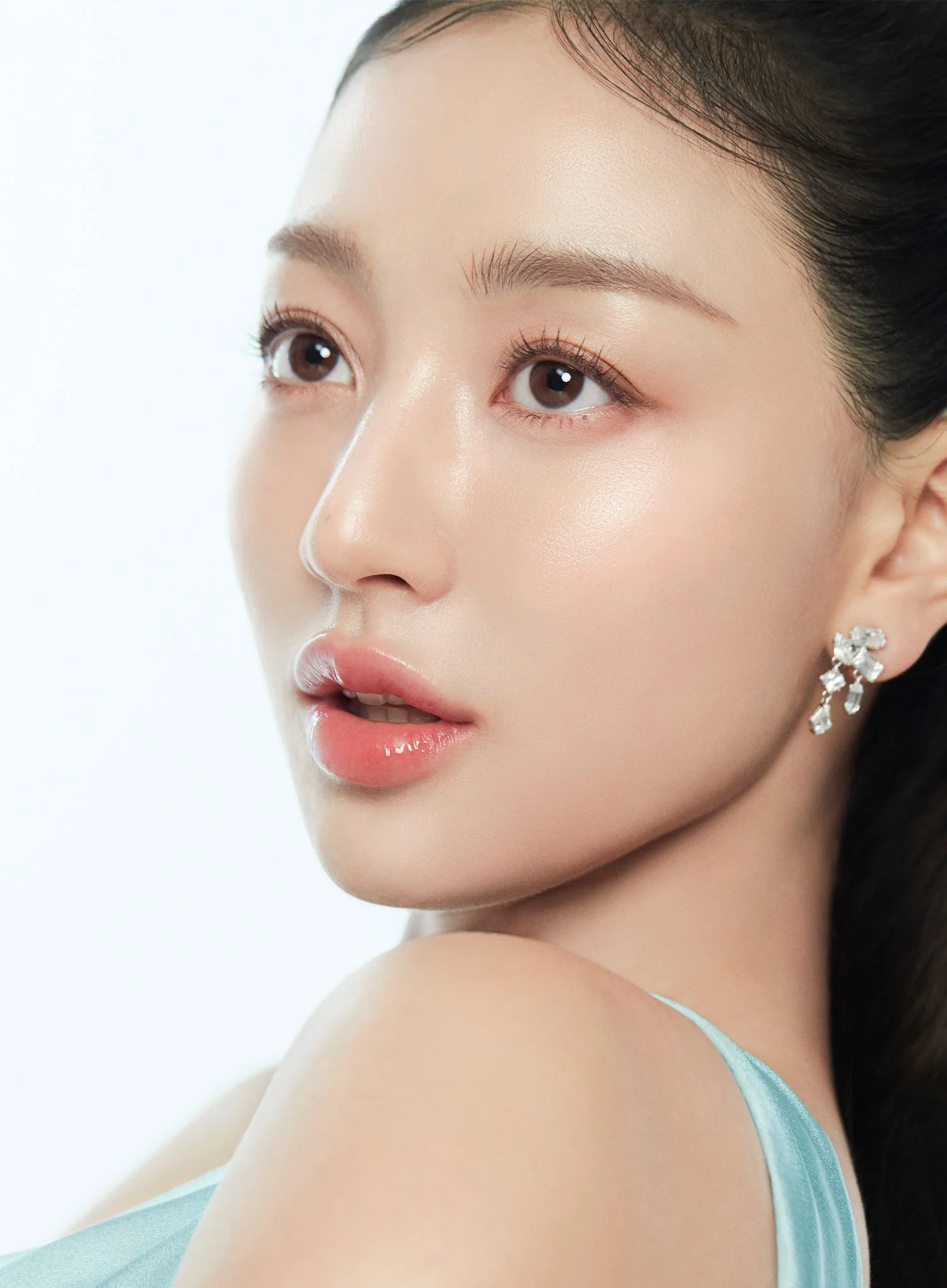 Dewy Glass Skin Foundation (30ml) - Image 6