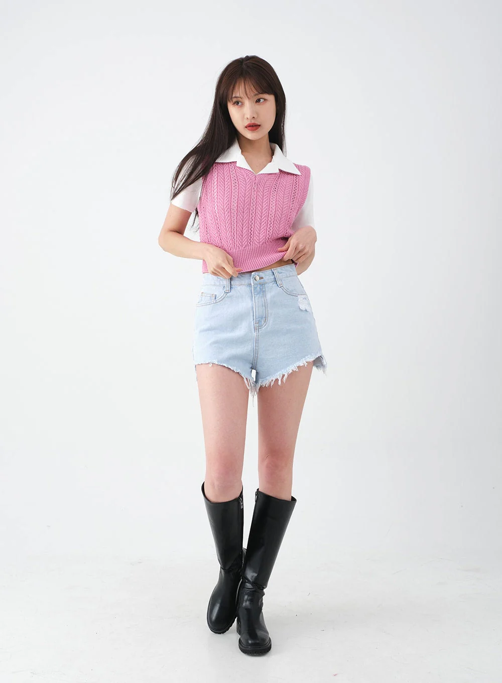 Distressed Raw Hem Denim Shorts CA27 - Image 15