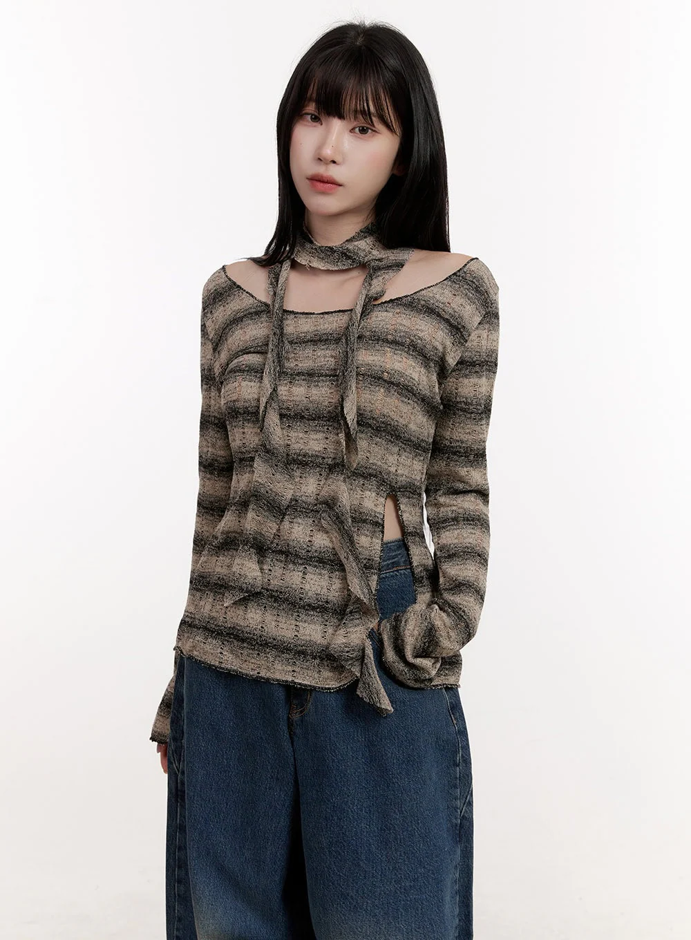Distressed Striped Sweater with Scarf CJ531 - Image 9