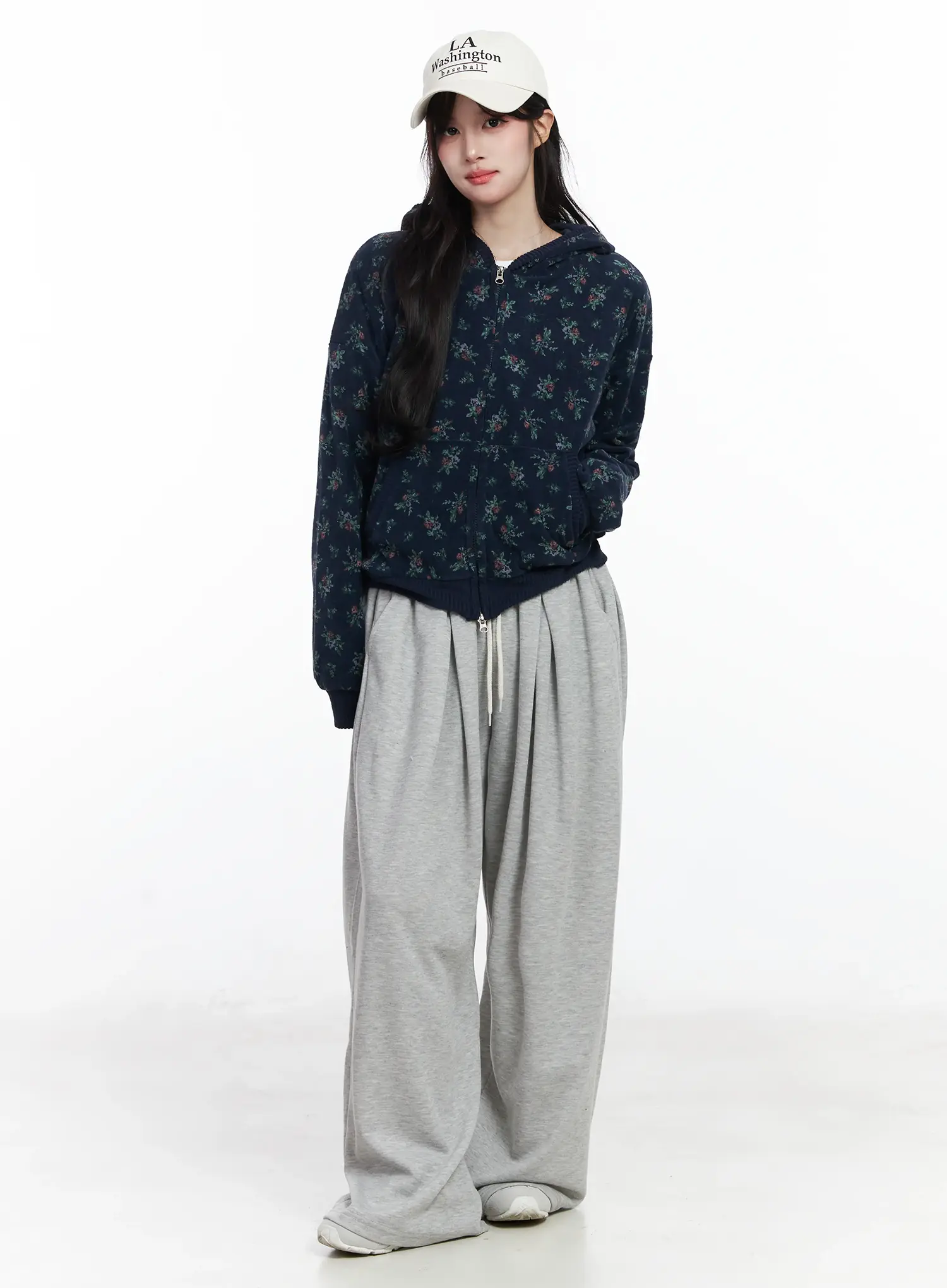 Double-Pleated Wide Sweatpants IJ529 - Image 2