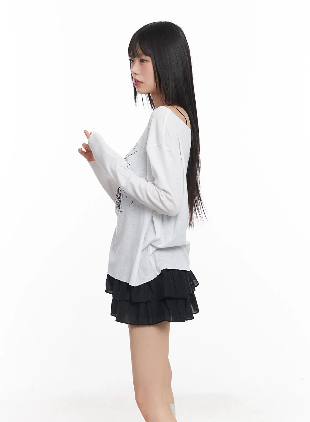 Dreamy Semi-Sheer Graphic Long Sleeve CY514 - Image 3