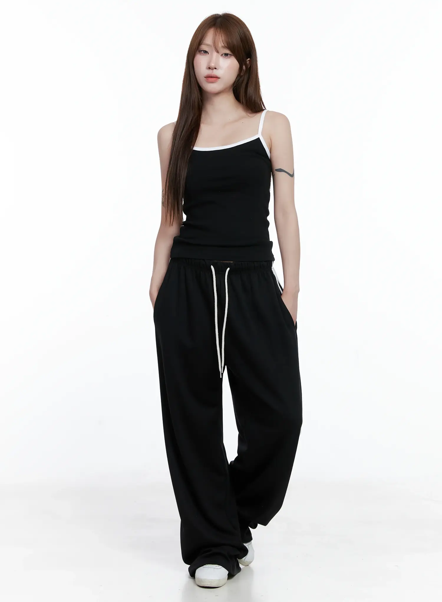 Dual-Tone Cropped Cami CS501 - Image 2