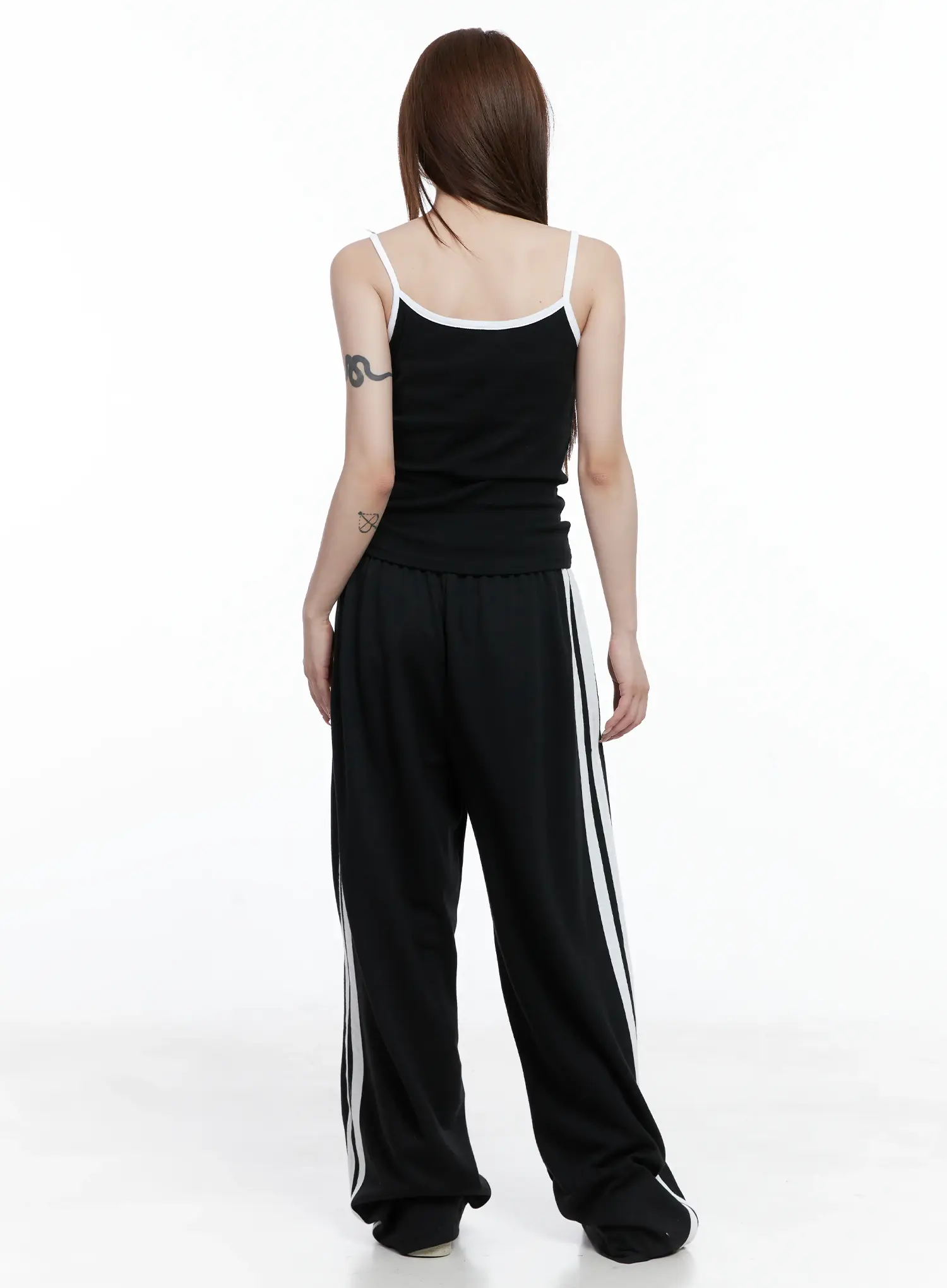 Dual-Tone Cropped Cami CS501 - Image 4
