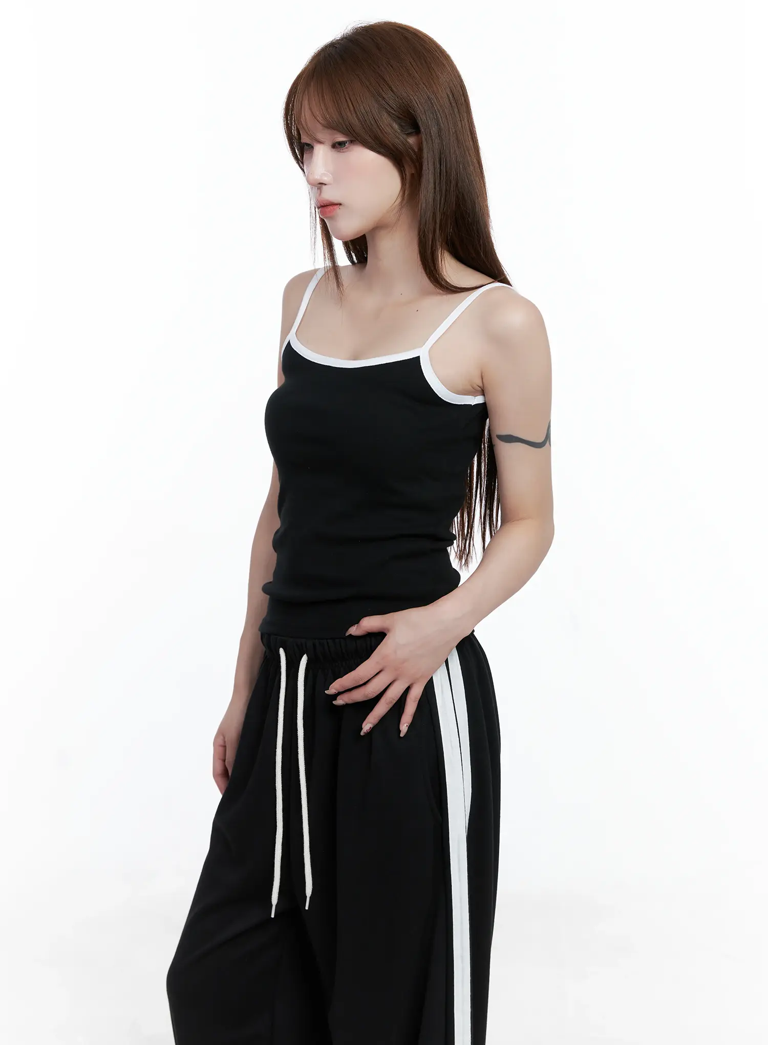Dual-Tone Cropped Cami CS501 - Image 5