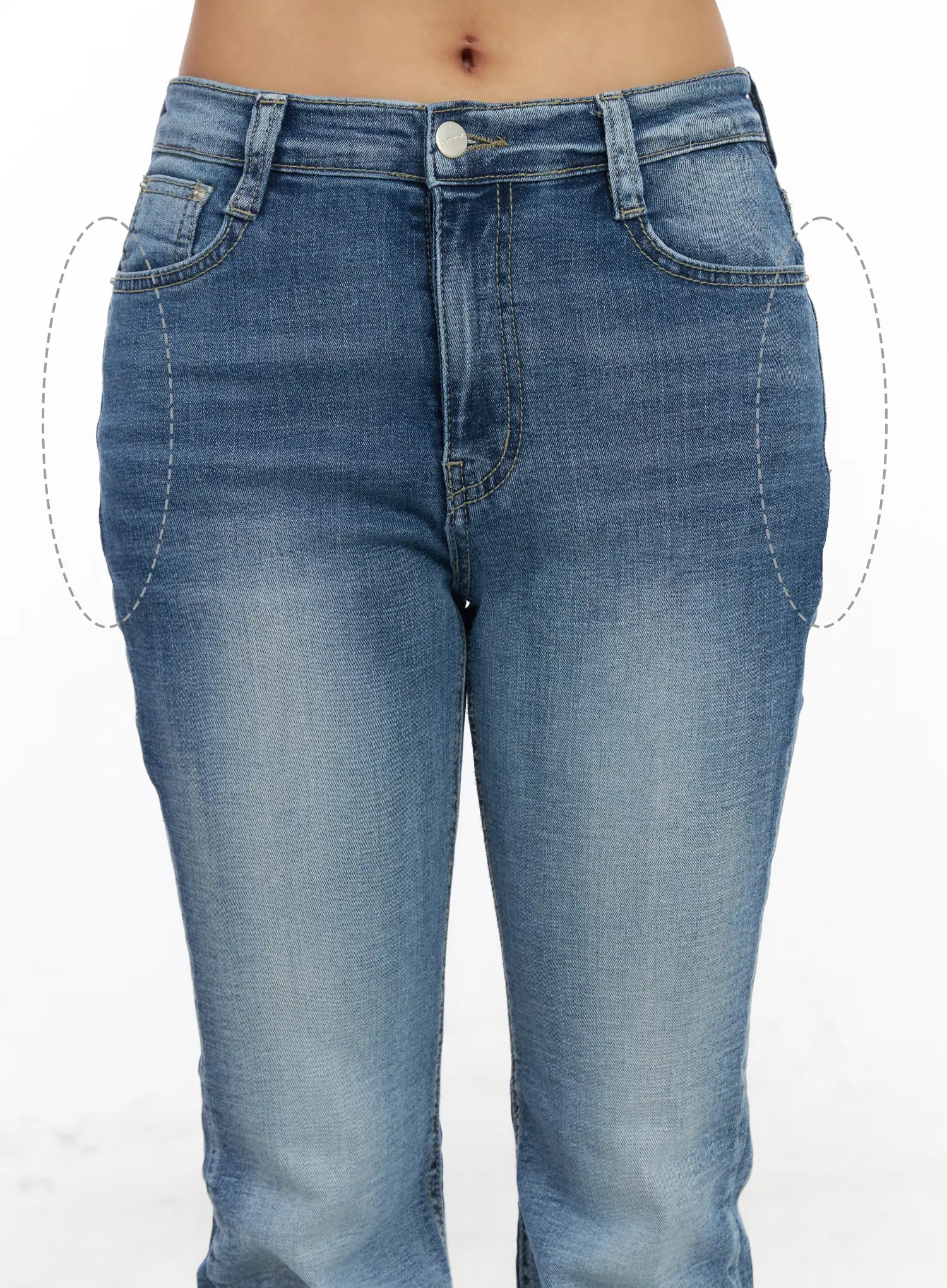 Dylan Medium Wash Flared Jeans CF513 - Image 4