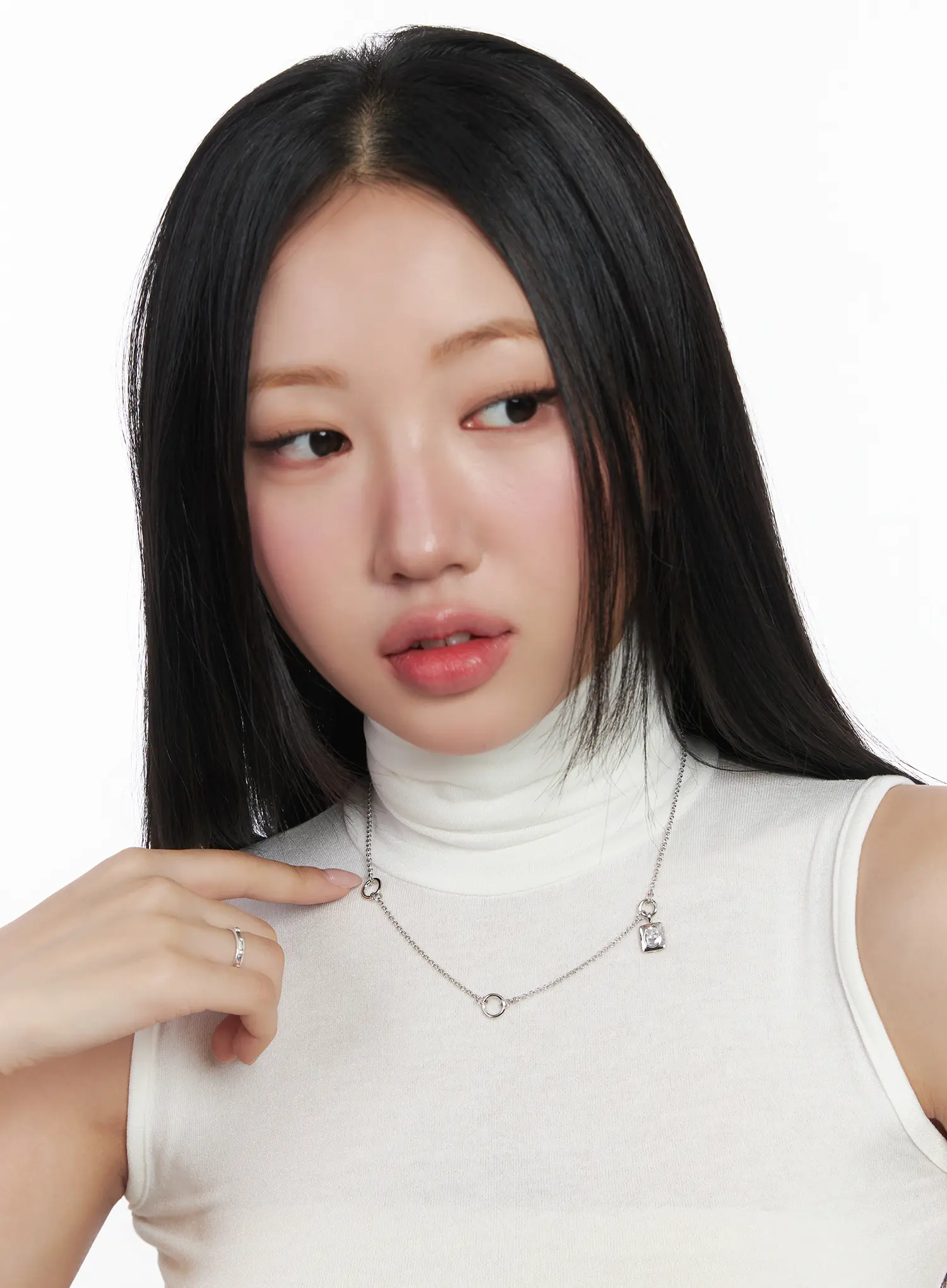 Elegant Cubic Charm Necklace CD530 - Image 3