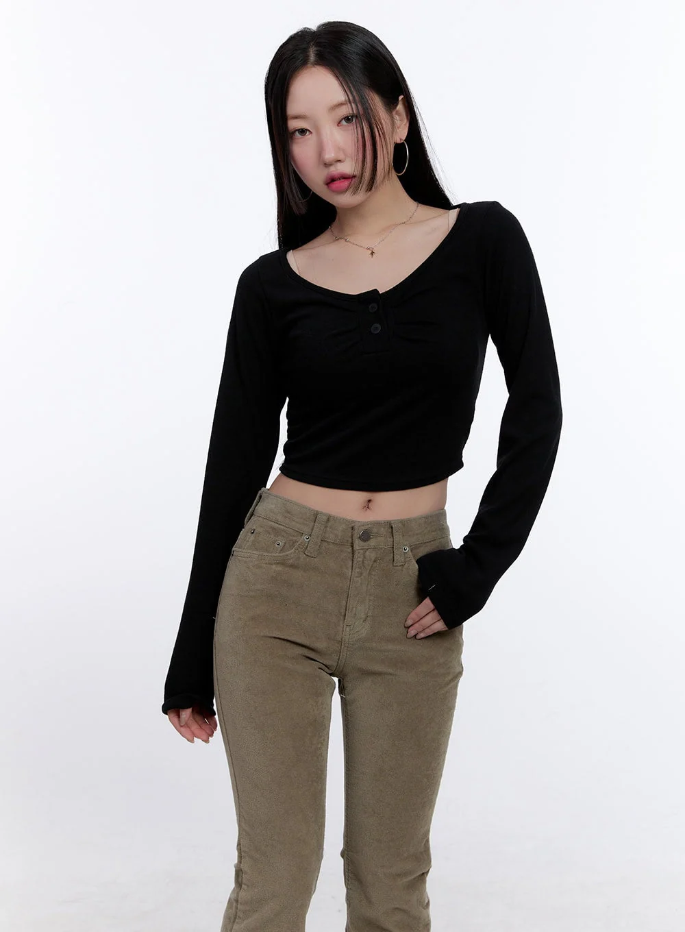 Elegant Hoop Earrings CJ513 - Image 3