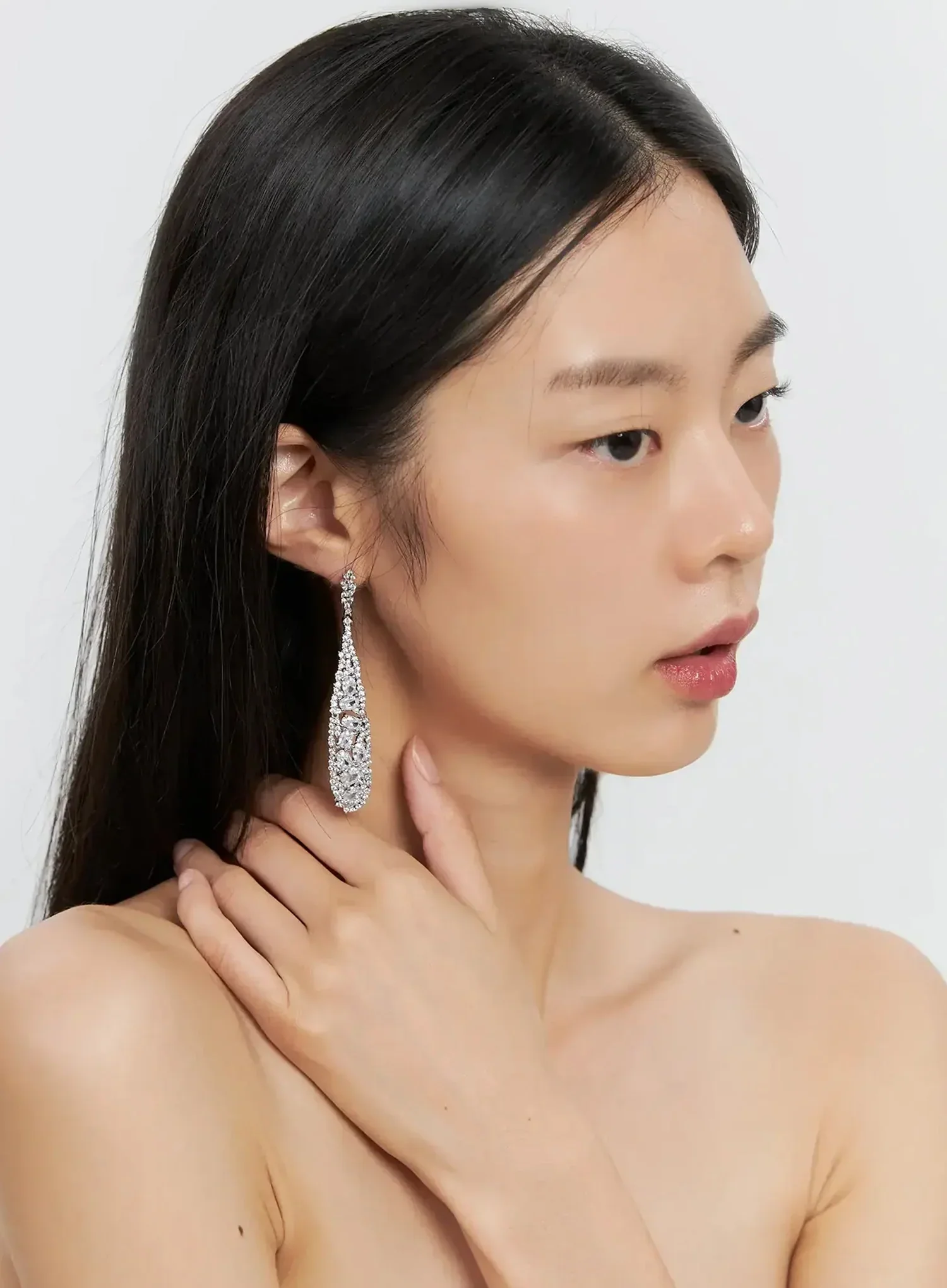 Elegant Teardrop Earrings IS515 - Image 3