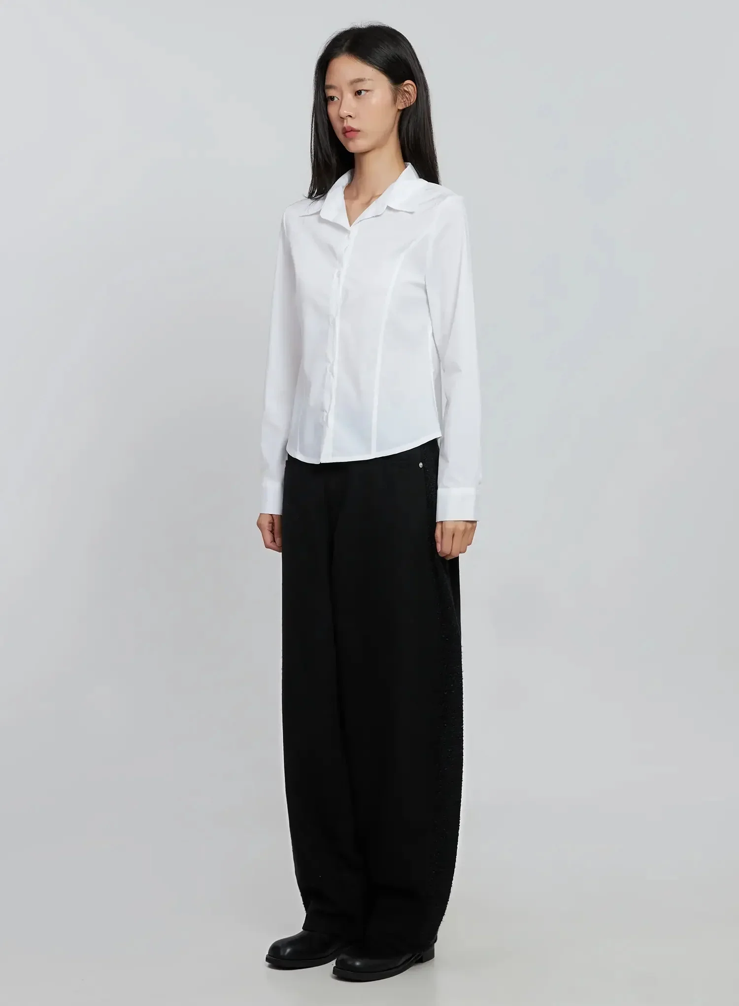 Elegant White Slim Blouse IO530 - Image 5
