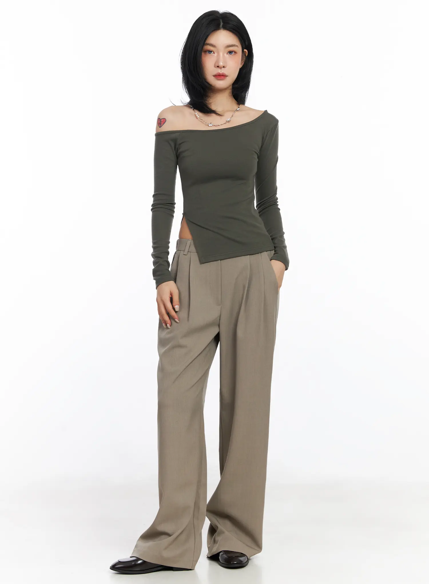Elegant Wide-Leg Pintuck Trousers CJ522 - Image 3