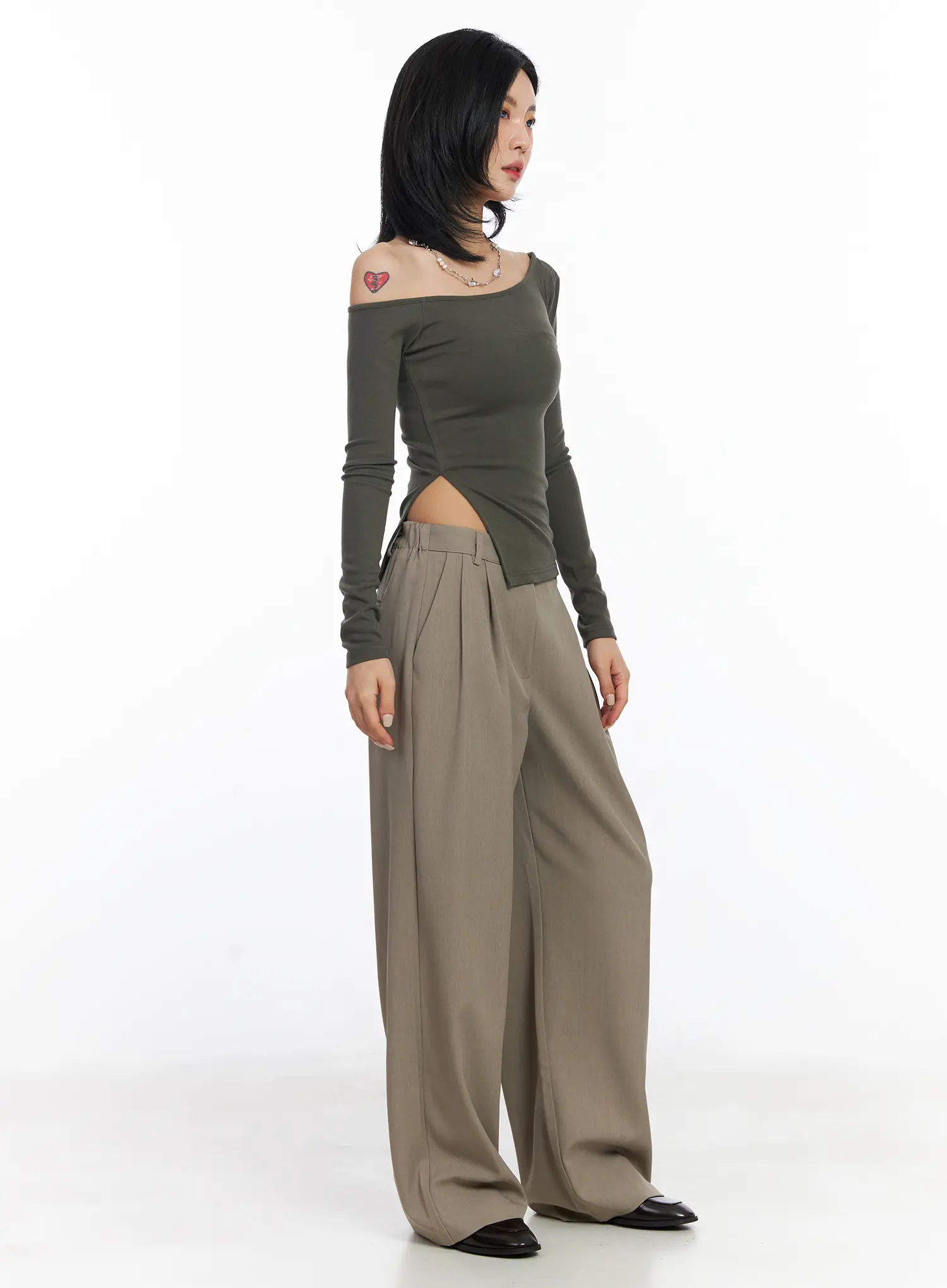 Elegant Wide-Leg Pintuck Trousers CJ522 - Image 6
