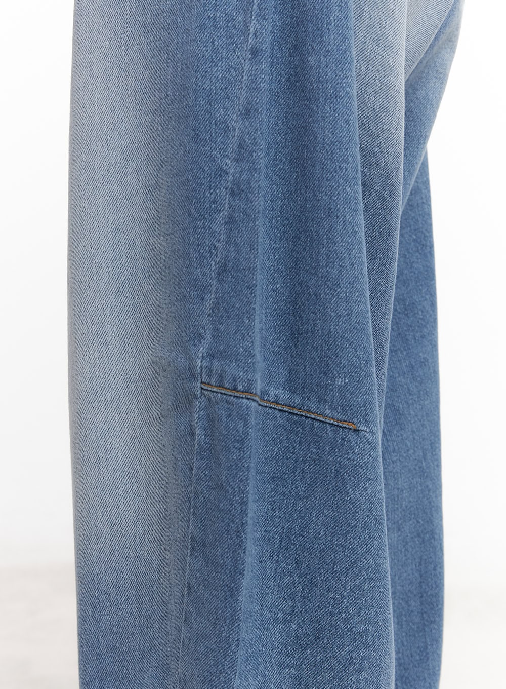 Ellise Wide-Fit Baggy Jeans CM512 - Image 7