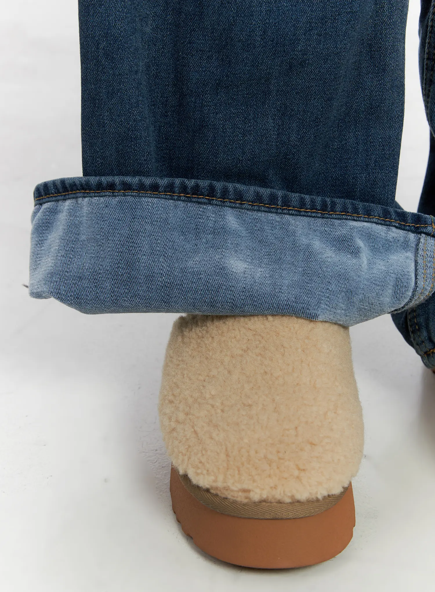 Elod Velvet Fleece Wide Leg Jeans CN519 - Image 3