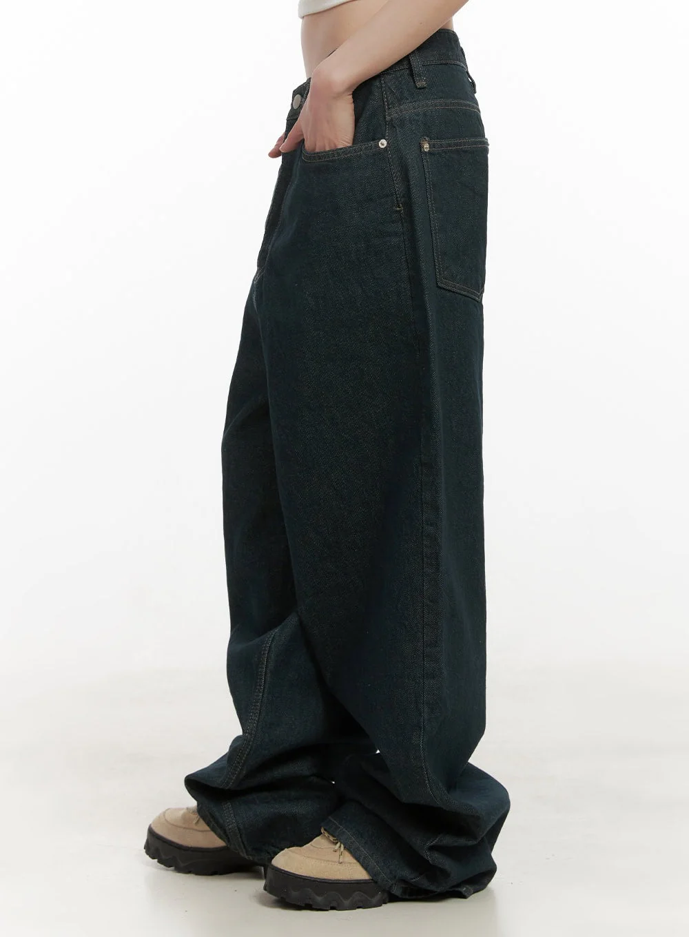 Emma Wide-Leg Jeans CD425 - Image 6