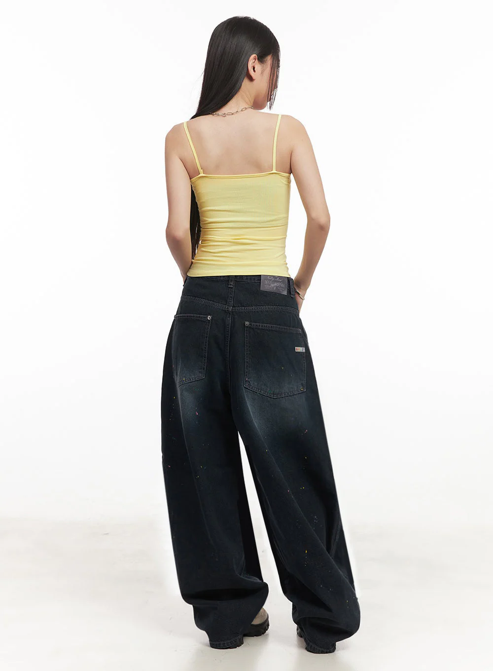 Essential Cami Crop Top IM525 - Image 9