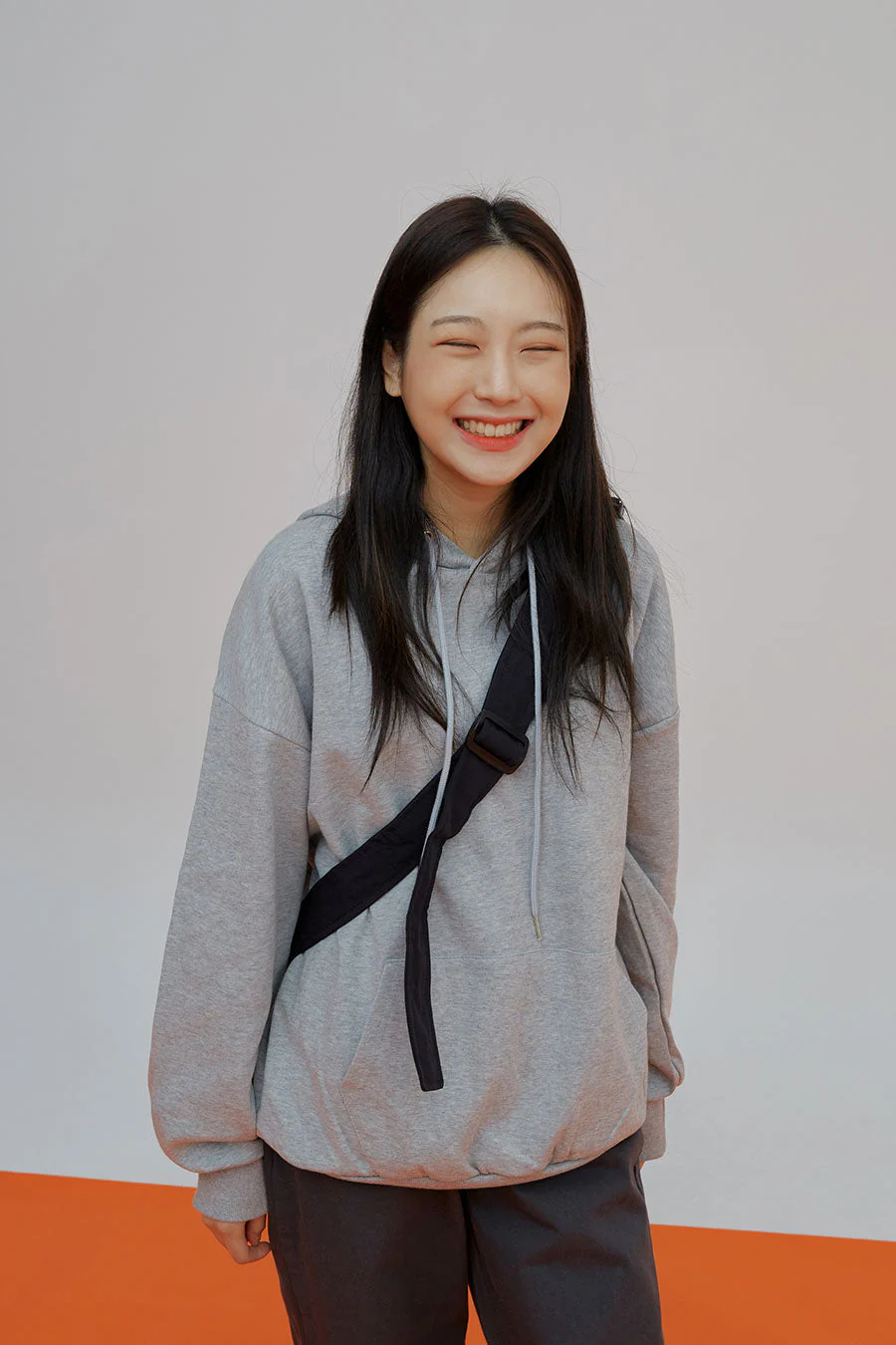 Essential Hoodie J23 - Image 10