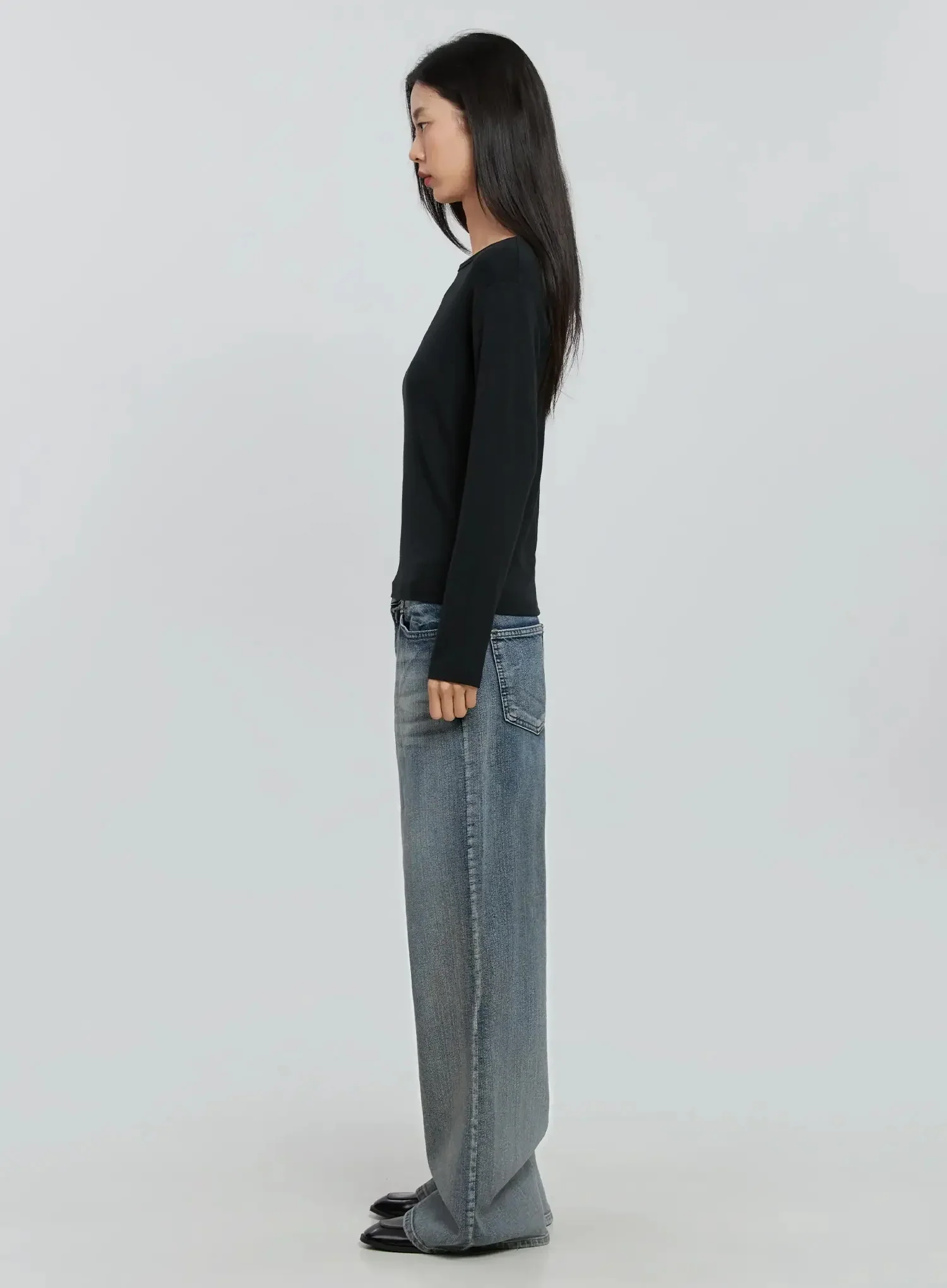 Essential Long Sleeve Top IO530 - Image 6