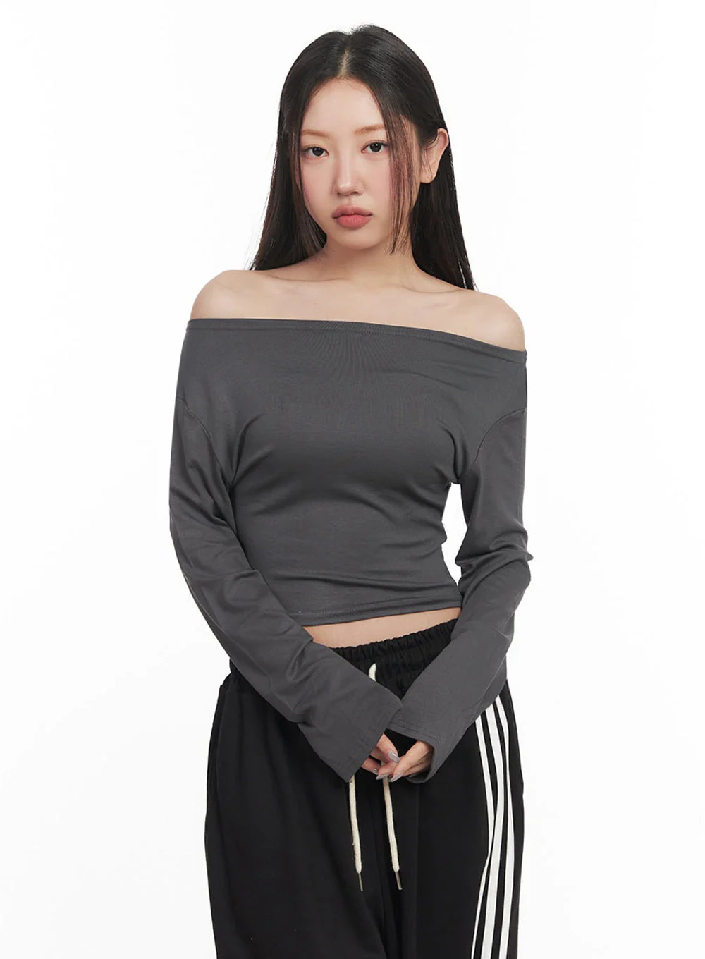 Essential Off-Shoulder Long-Sleeve Crop Top IM524 - Image 11