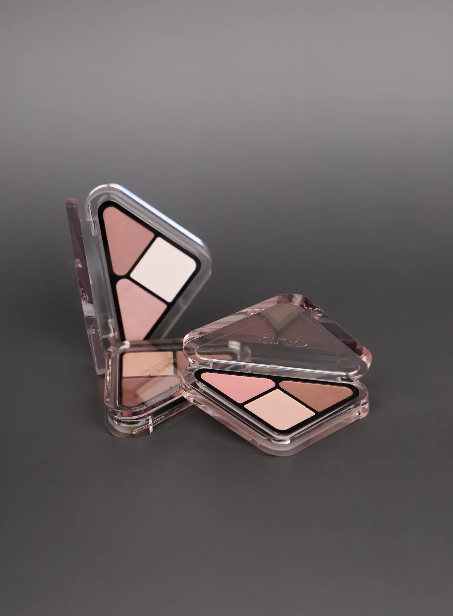Essential Shadow Tap (1.5g) - Image 5